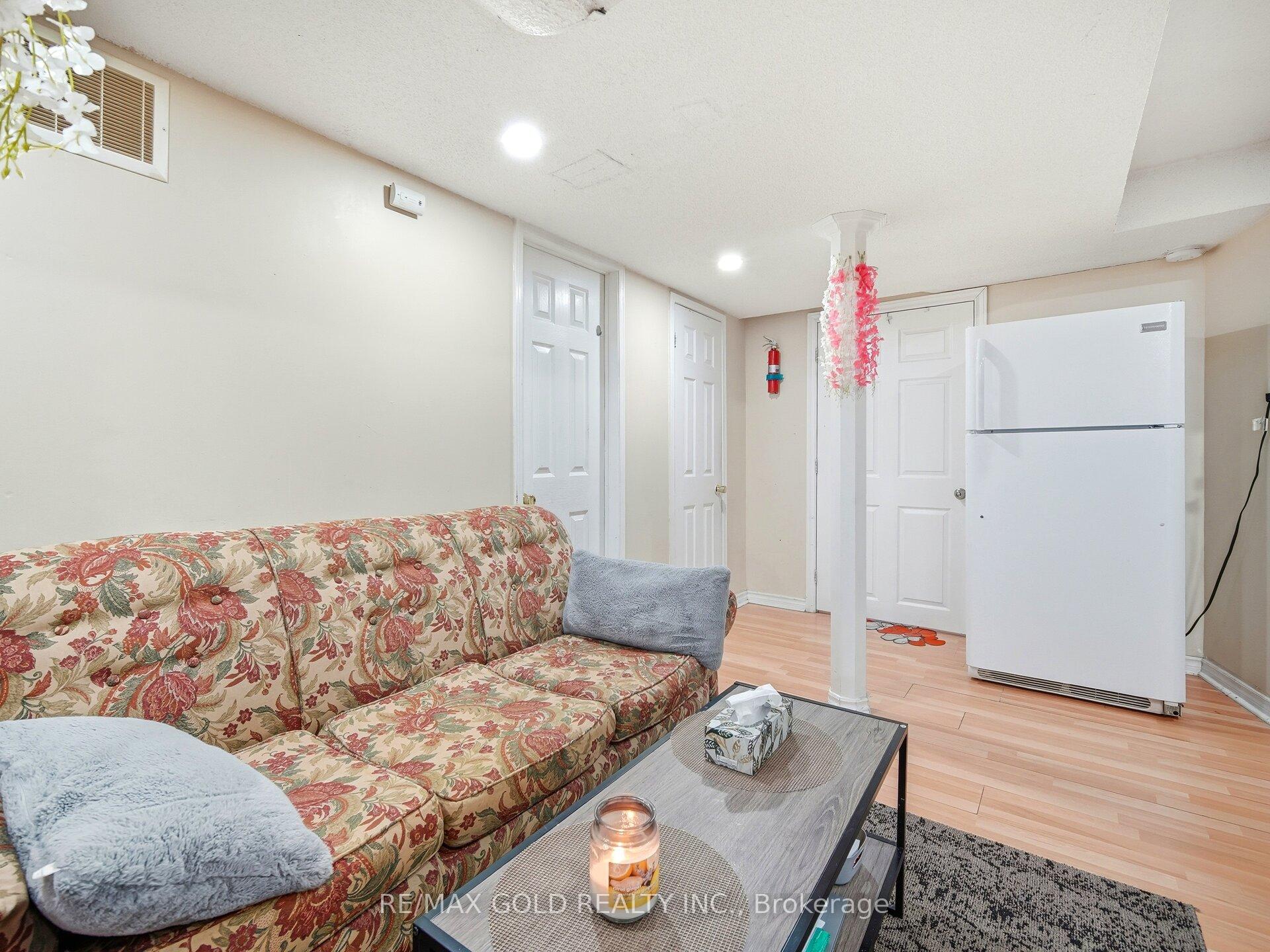 Photo 32 of 151 Clover Bloom Road, Brampton, Sandringham-Wellington — HOMEH