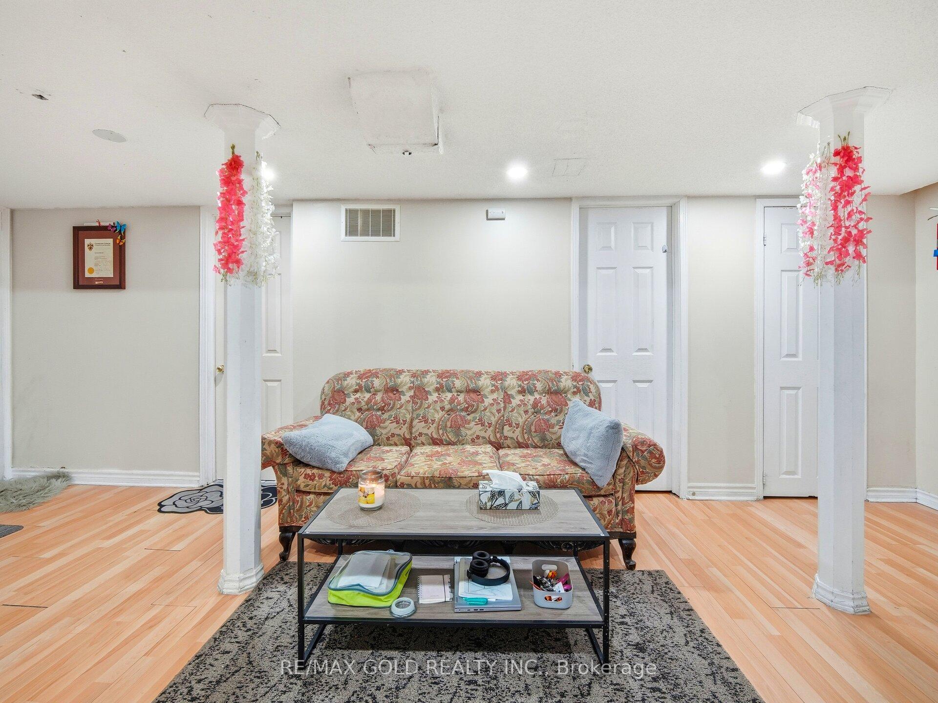 Photo 36 of 151 Clover Bloom Road, Brampton, Sandringham-Wellington — HOMEH
