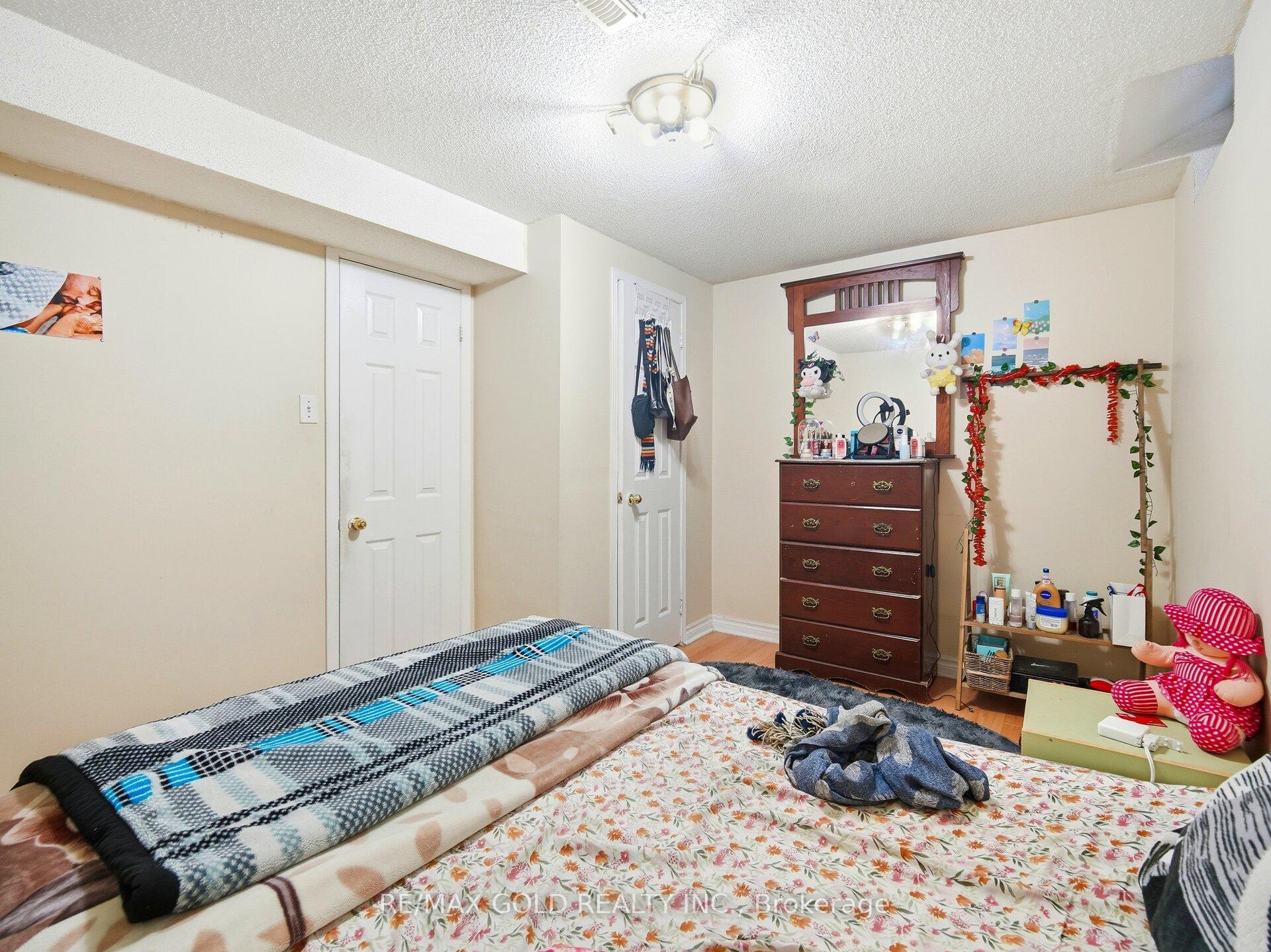 Photo 31 of 151 Clover Bloom Road, Brampton, Sandringham-Wellington — HOMEH