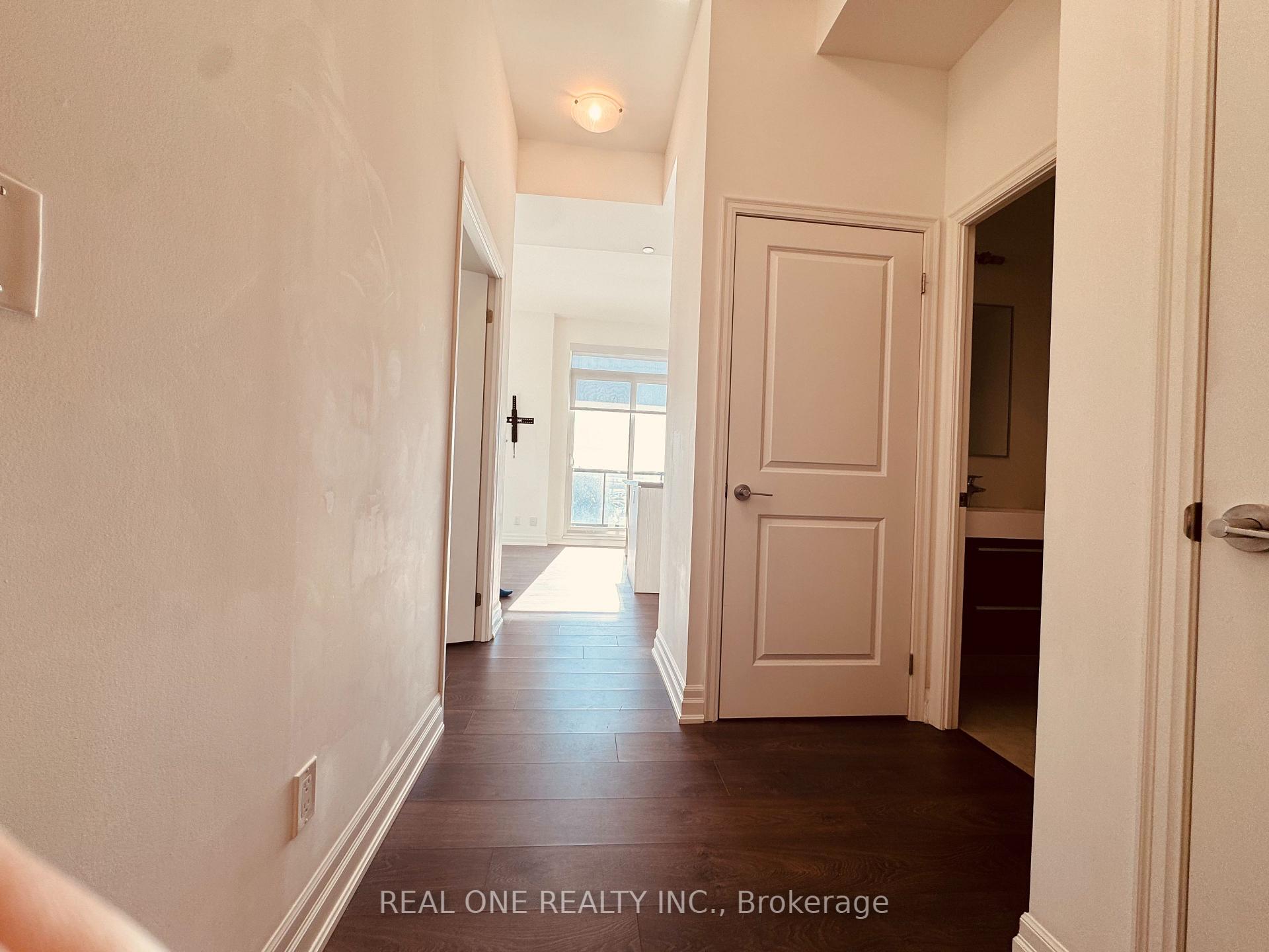 Photo 13 of Unit 402B, 8 Rouge Valley Drive W, Markham, Unionville — HOMEH