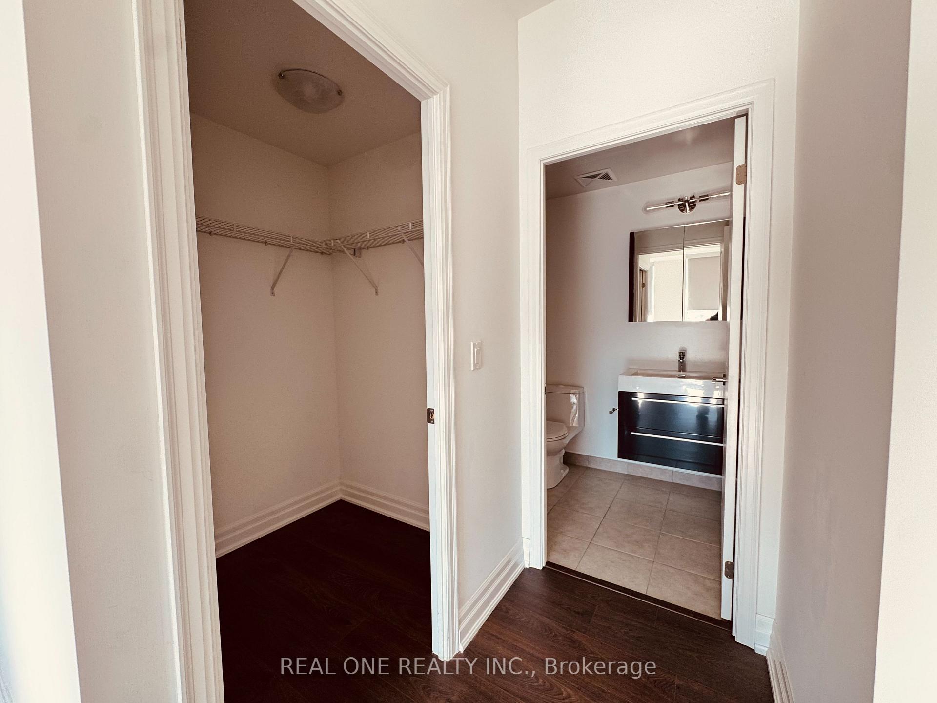 Photo 4 of Unit 402B, 8 Rouge Valley Drive W, Markham, Unionville — HOMEH