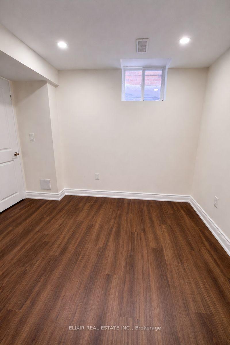 Photo 12 of 13 Kalmia Road, Brampton, Credit Valley — HOMEH
