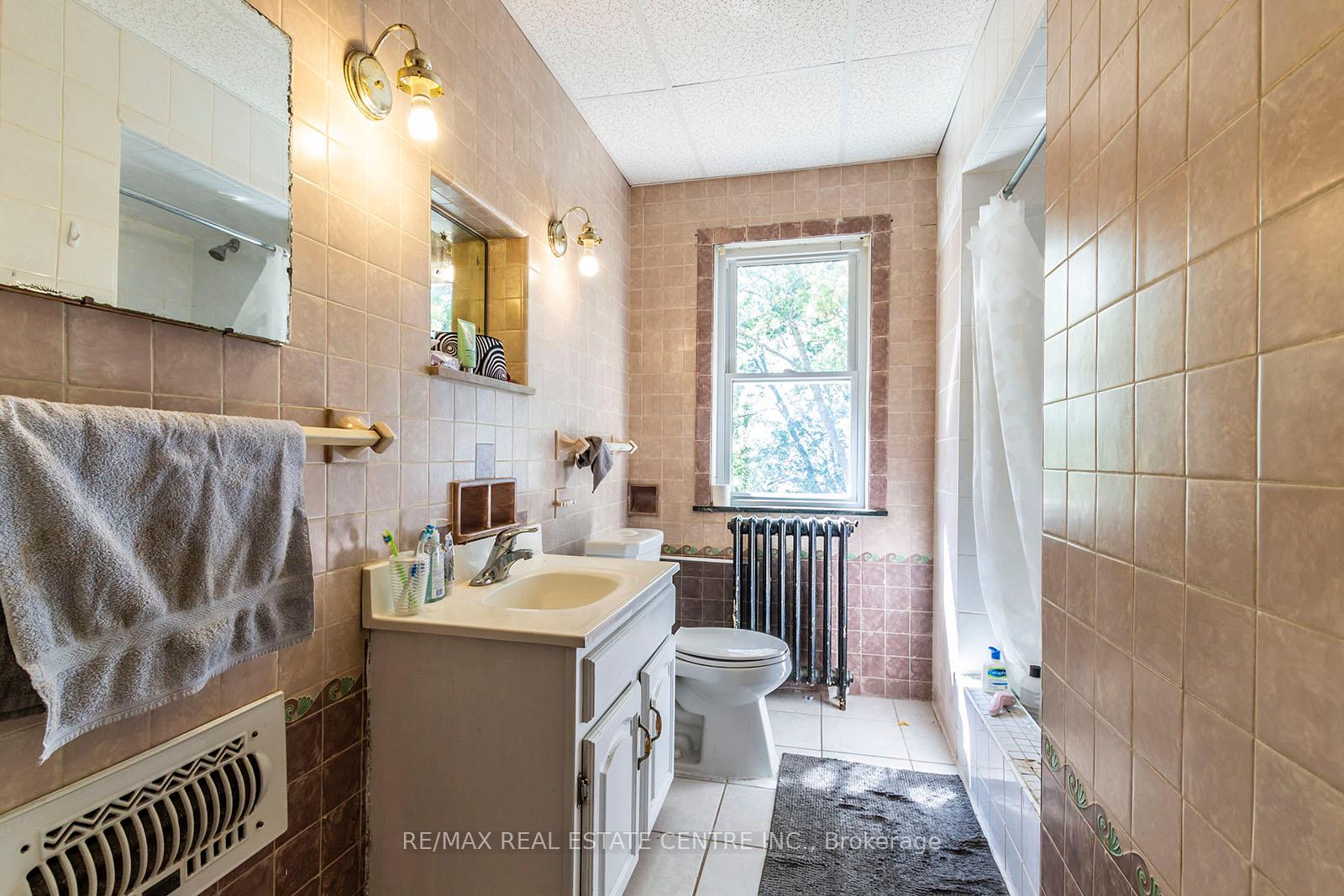 Photo 8 of 133 Albert Street, Waterloo — HOMEH