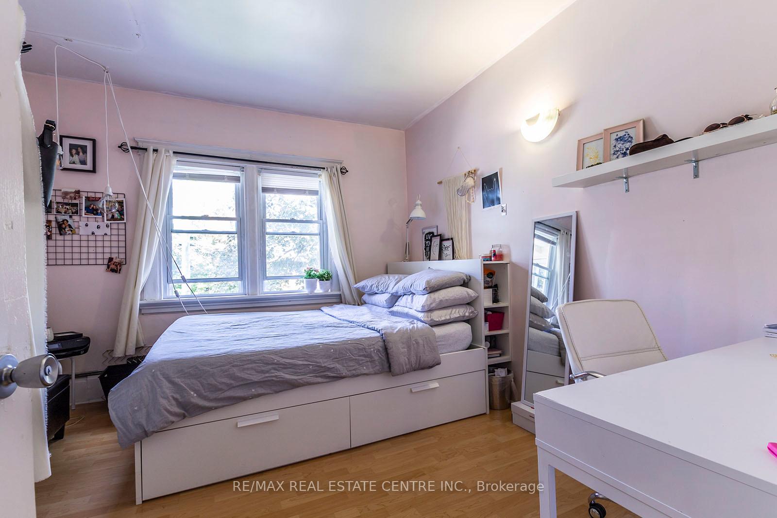 Photo 10 of 133 Albert Street, Waterloo — HOMEH