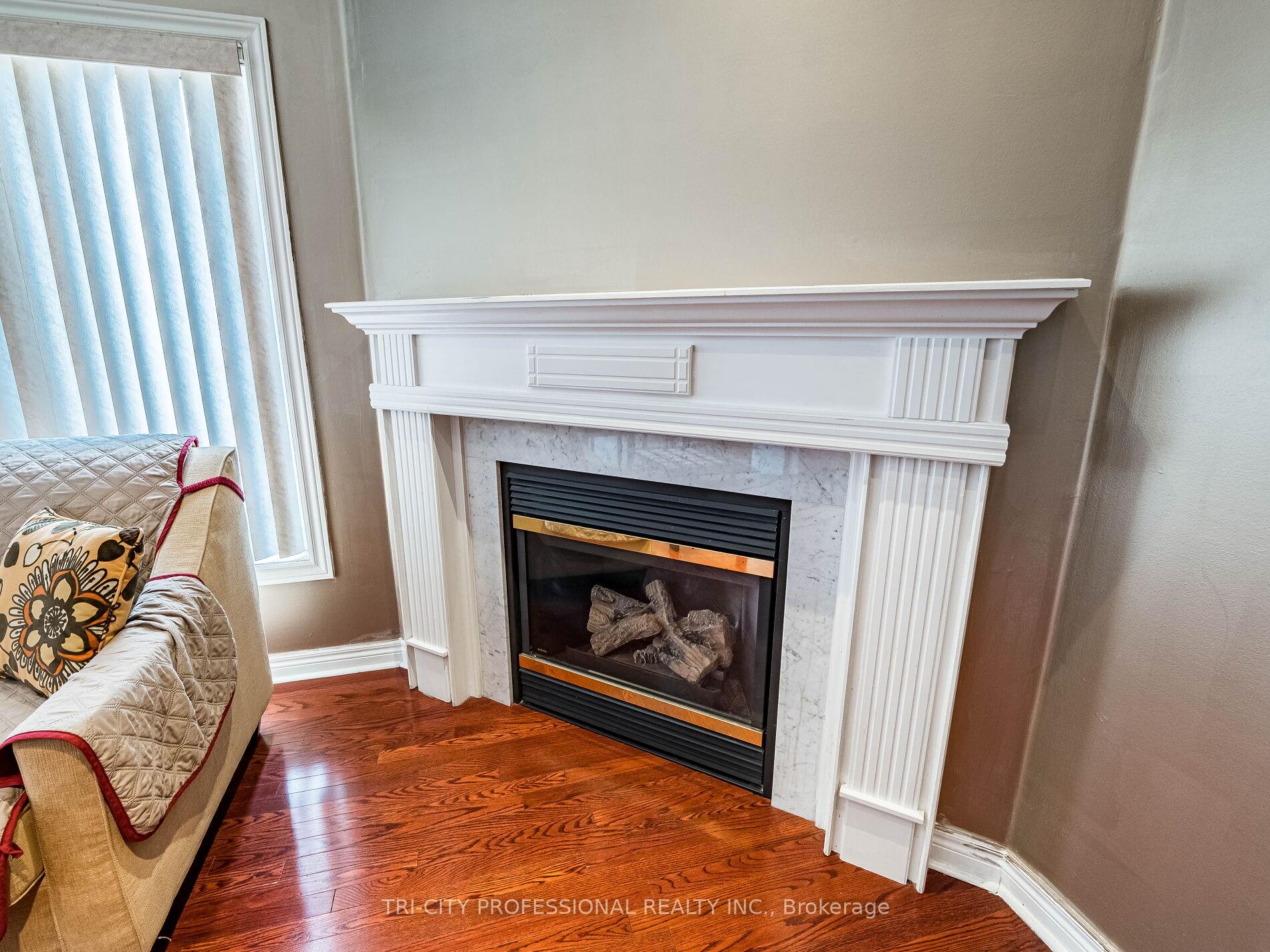 Photo 22 of 26 Tangleridge Boulevard, Brampton, Sandringham-Wellington — HOMEH