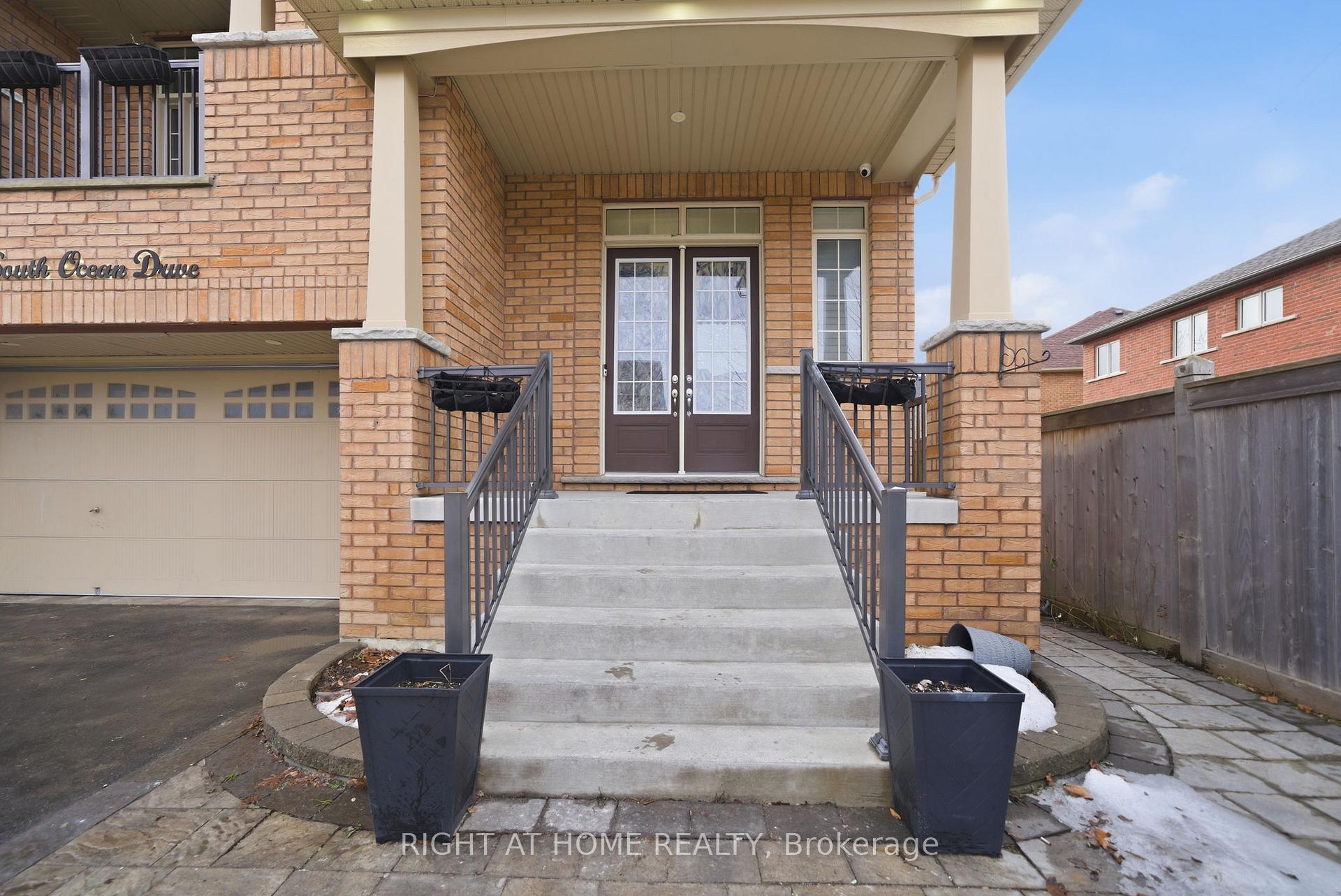 Photo 11 of Unit Main & Second Floor, 265 South Ocean Drive, Oshawa, Windfields — HOMEH
