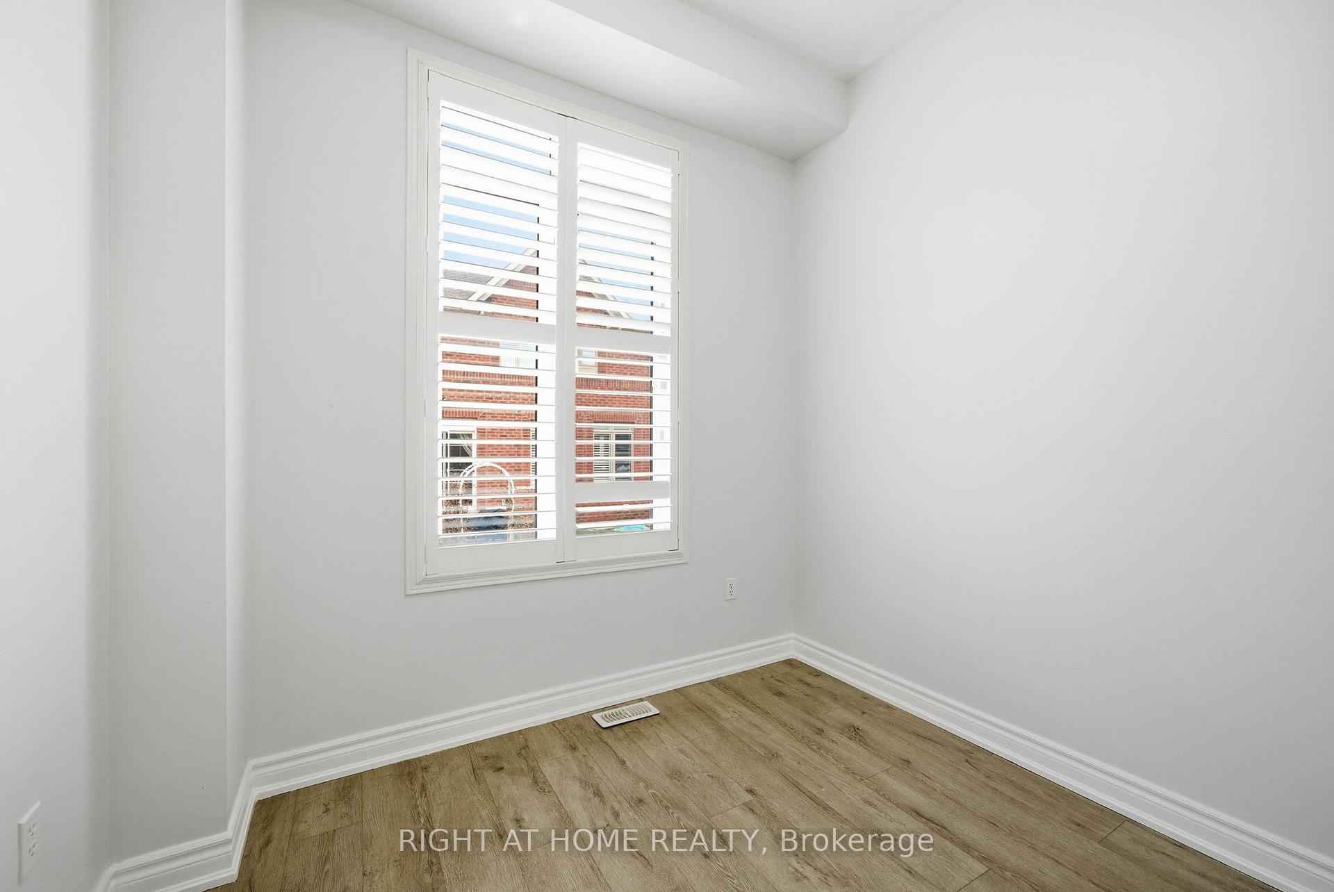 Photo 3 of Unit Main & Second Floor, 265 South Ocean Drive, Oshawa, Windfields — HOMEH
