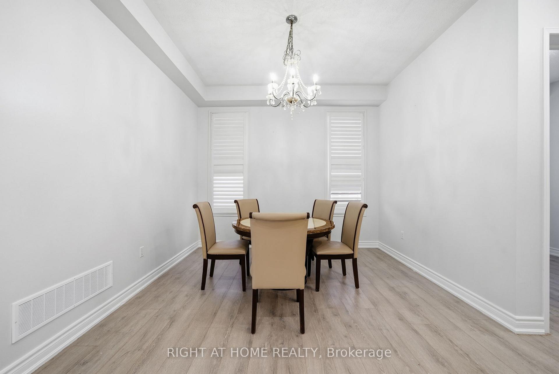 Photo 4 of Unit Main & Second Floor, 265 South Ocean Drive, Oshawa, Windfields — HOMEH