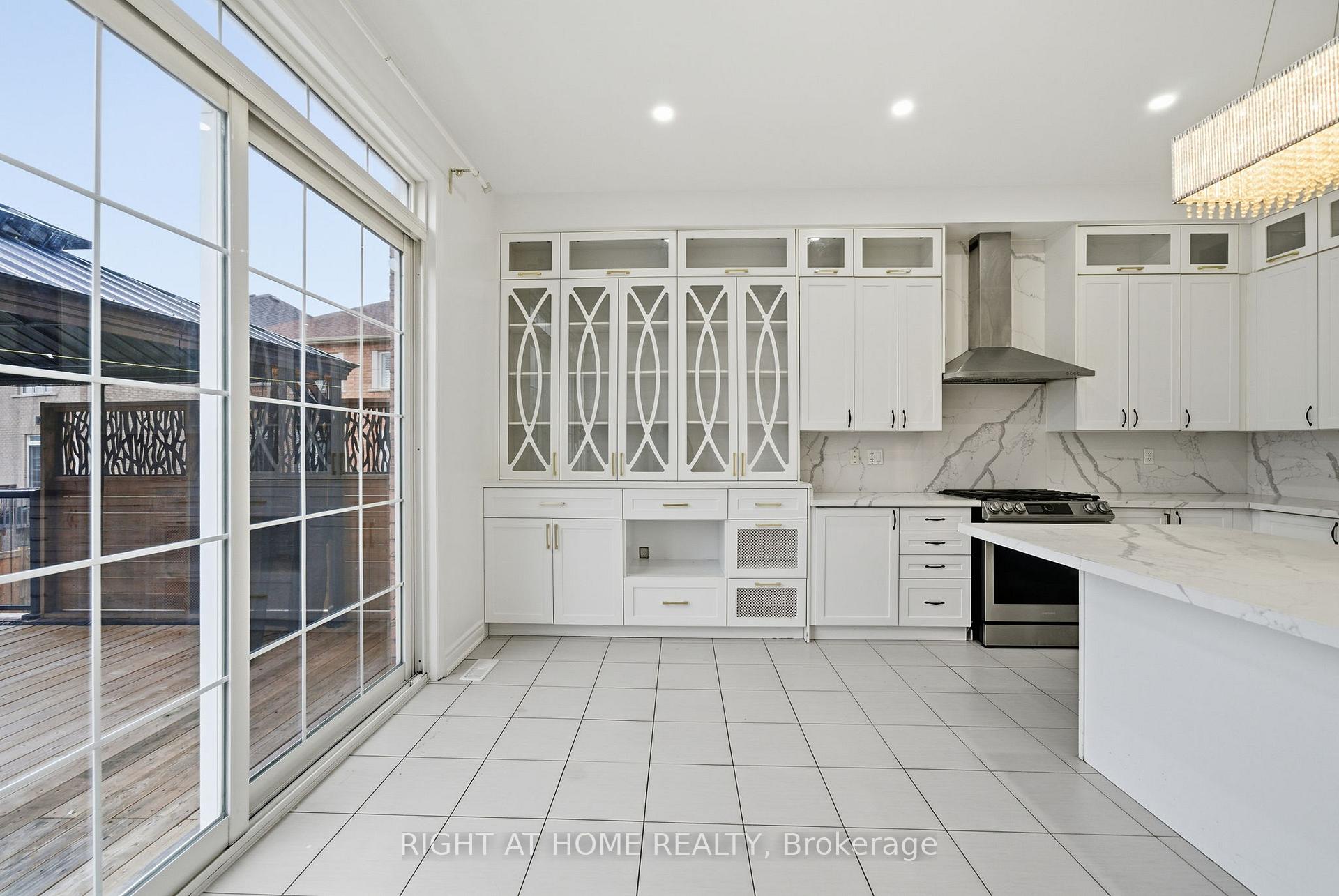 Photo 48 of Unit Main & Second Floor, 265 South Ocean Drive, Oshawa, Windfields — HOMEH