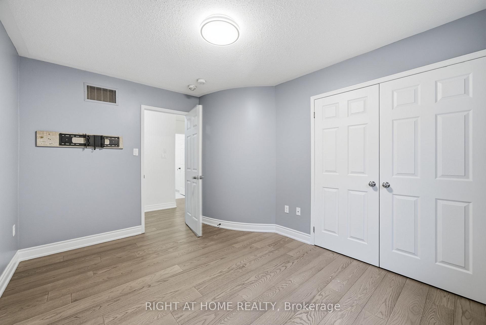 Photo 31 of Unit Main & Second Floor, 265 South Ocean Drive, Oshawa, Windfields — HOMEH