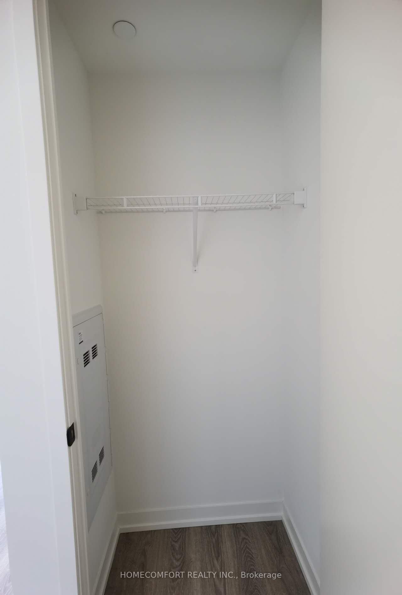 Photo 15 of Unit 5506, 8 Interchange Way, Vaughan, Vaughan Corporate Centre — HOMEH