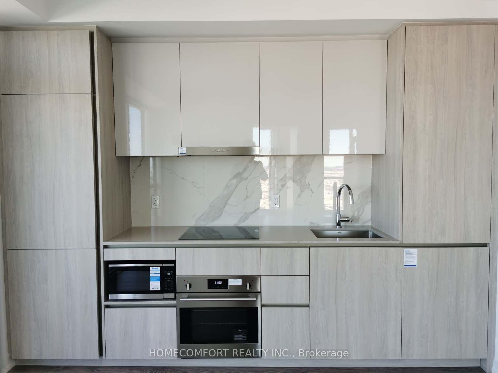Photo 13 of Unit 5506, 8 Interchange Way, Vaughan, Vaughan Corporate Centre — HOMEH