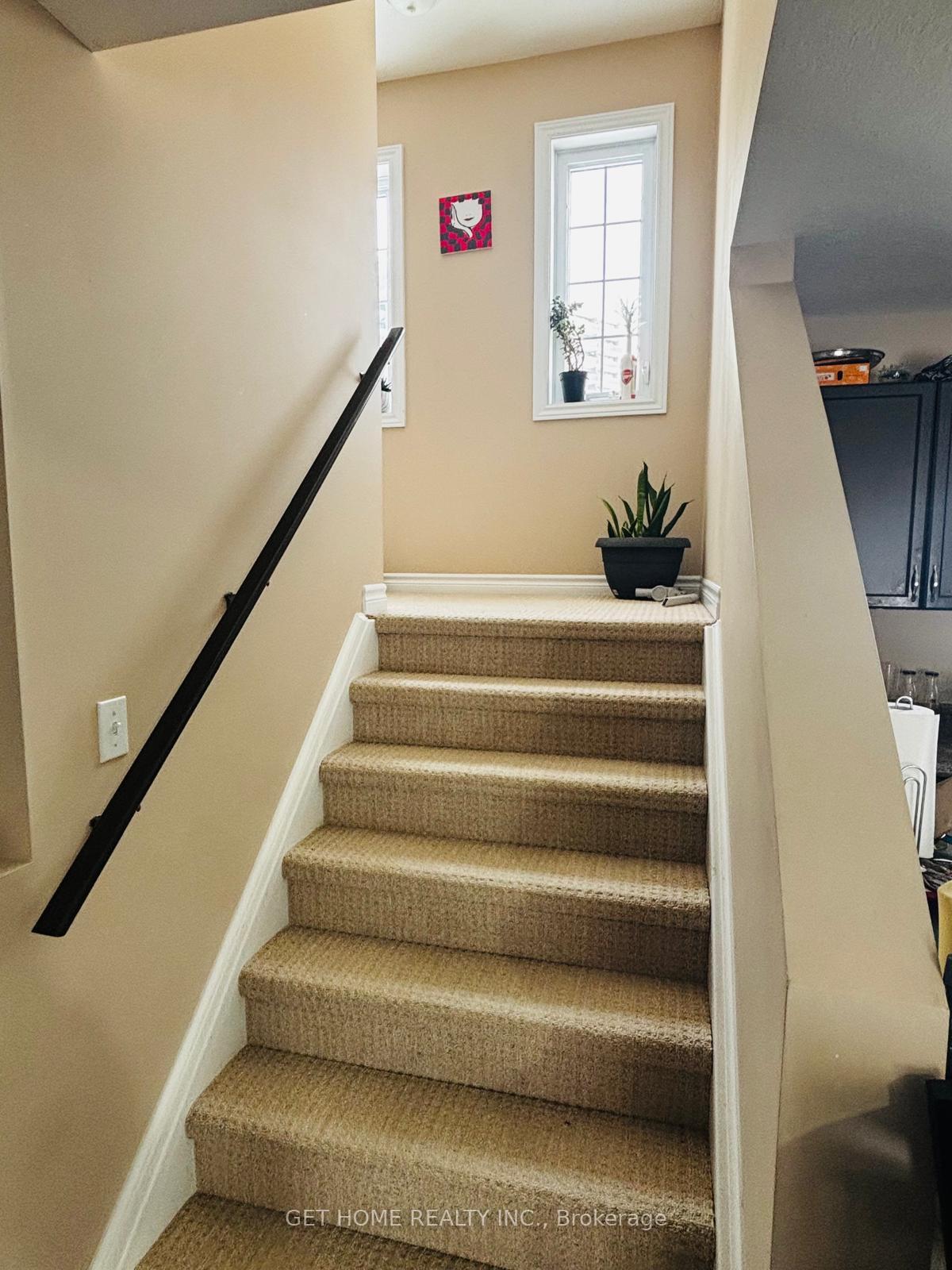 Photo 12 of Unit 20, 55 Mooregate Crescent, Kitchener — HOMEH