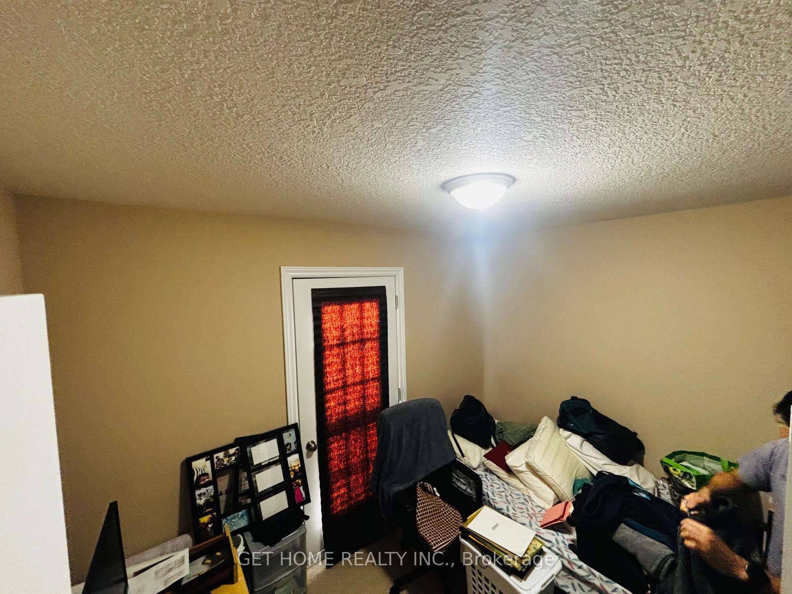 Photo 16 of Unit 20, 55 Mooregate Crescent, Kitchener — HOMEH