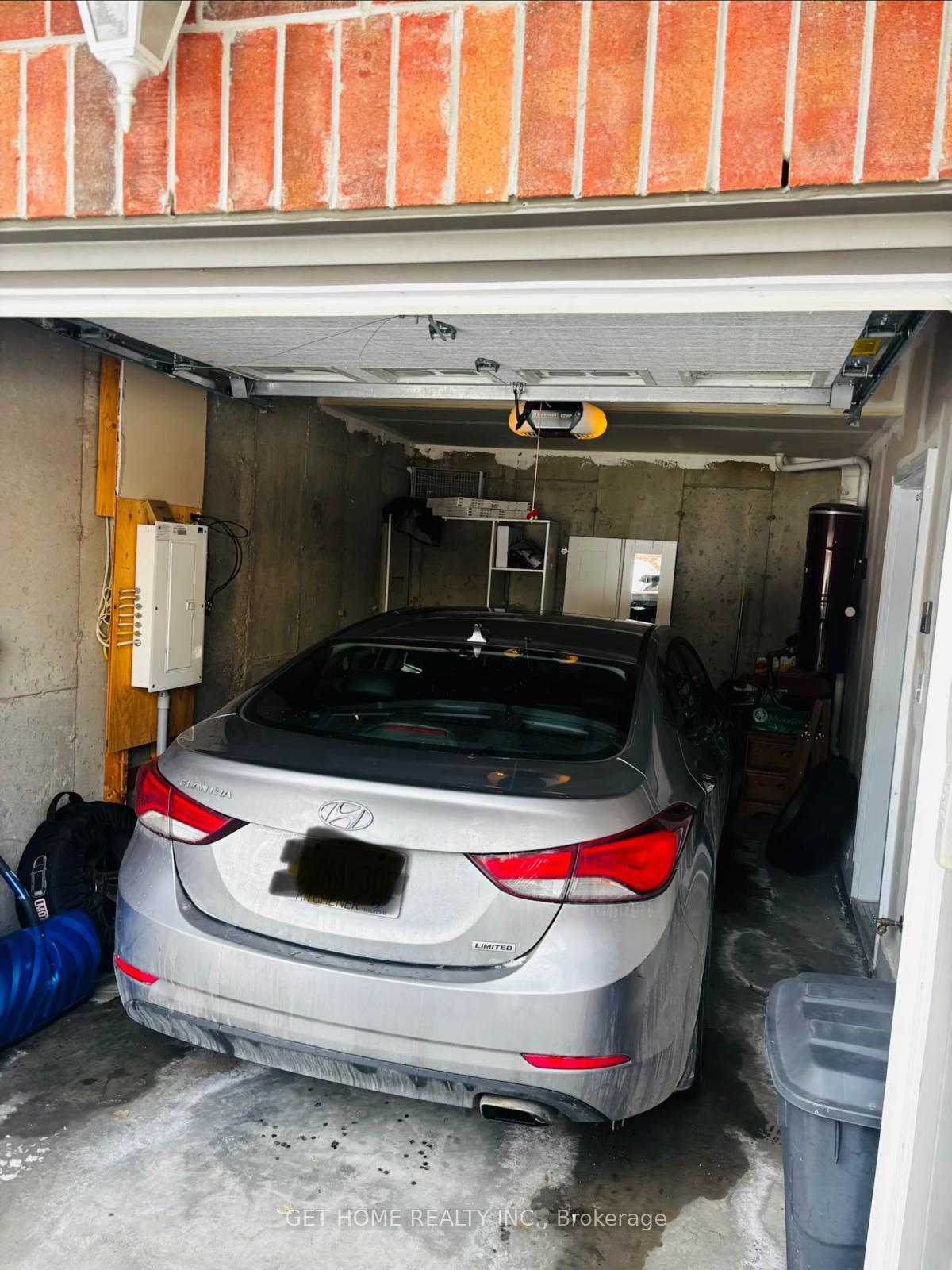 Photo 15 of Unit 20, 55 Mooregate Crescent, Kitchener — HOMEH