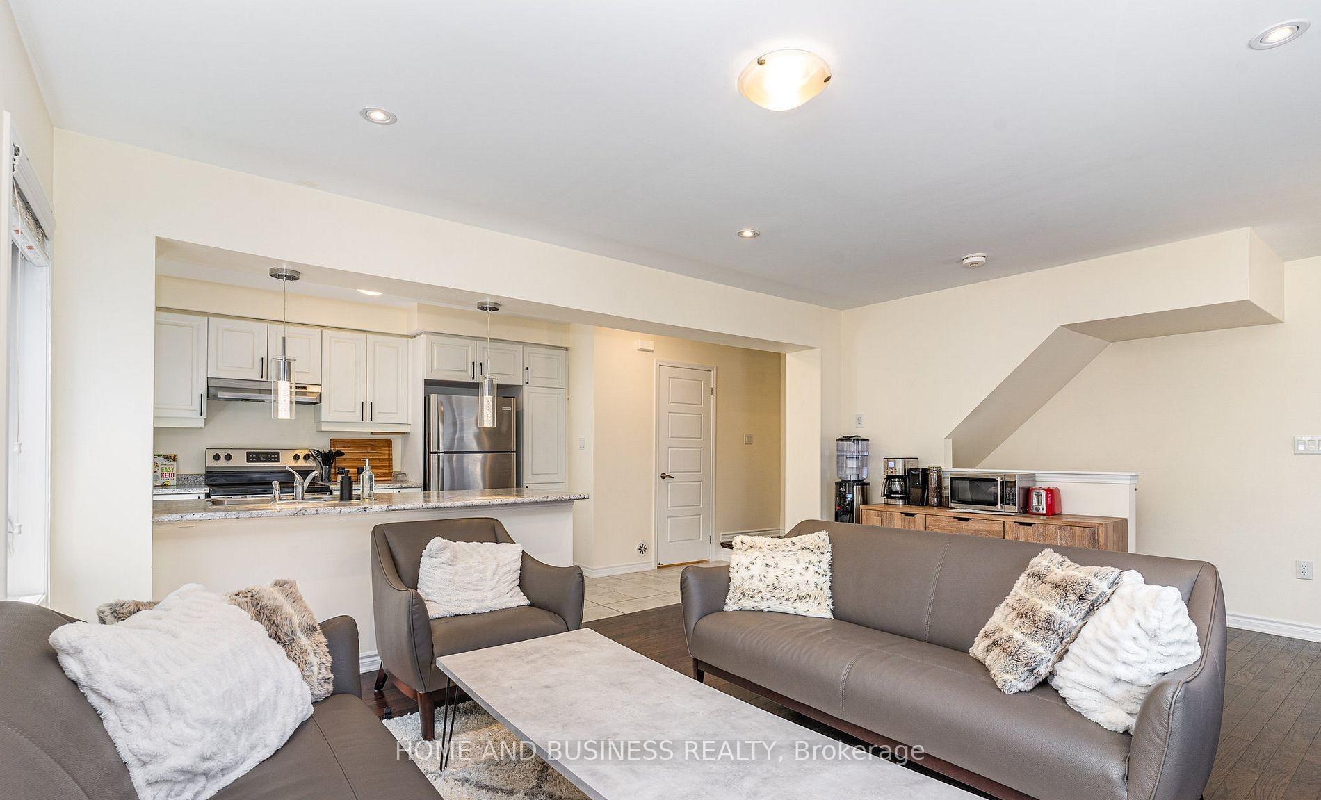 Photo 4 of Unit 47, 1000 Asleton Boulevard N, Milton, Willmott — HOMEH