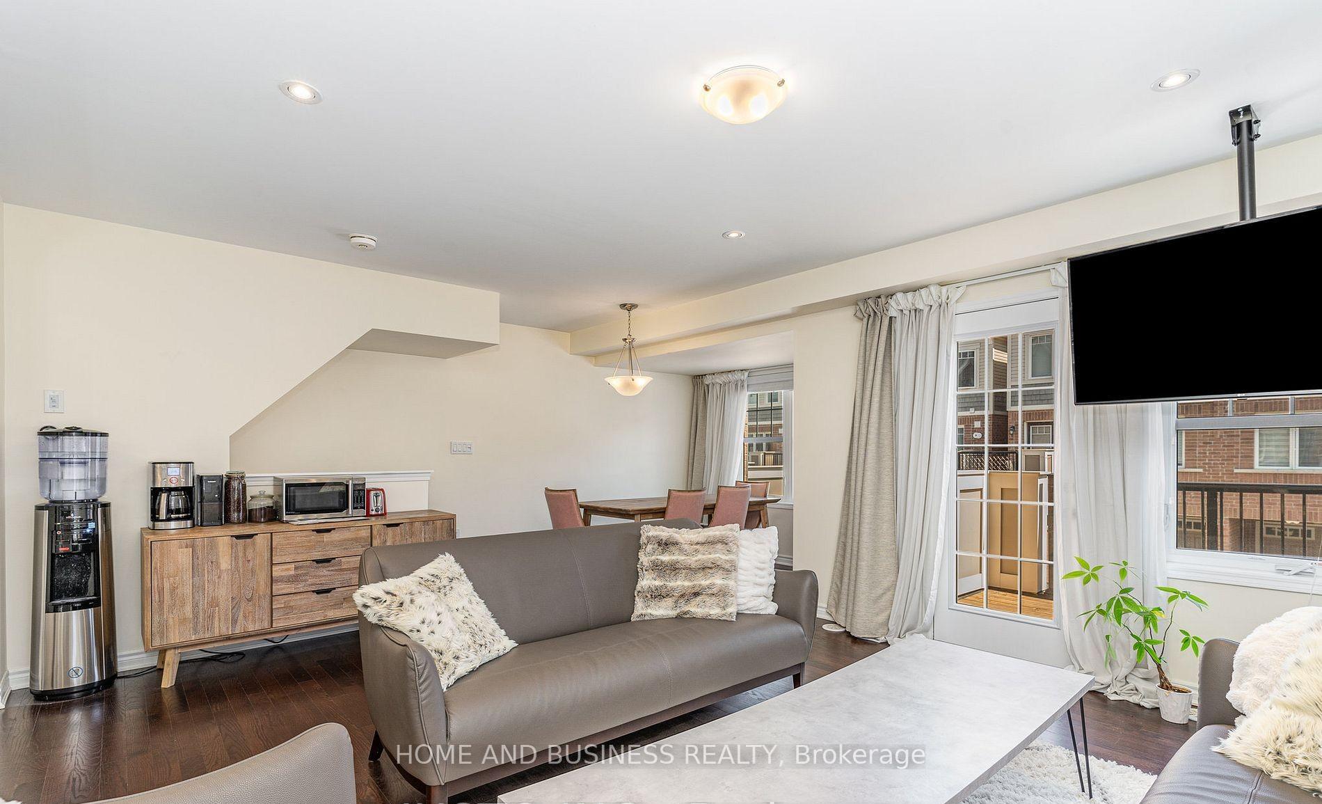 Photo 5 of Unit 47, 1000 Asleton Boulevard N, Milton, Willmott — HOMEH