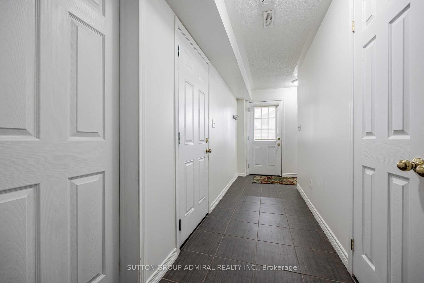 Photo 2 of Unit 35, 175 Stanley Street, Barrie, East Bayfield — HOMEH