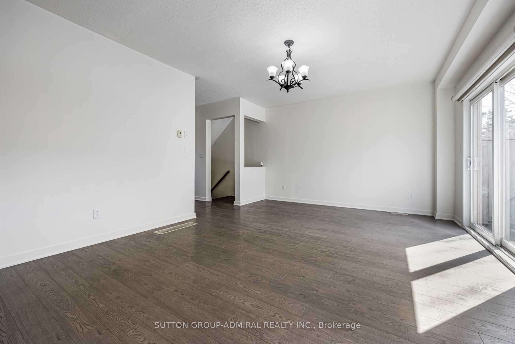 Photo 7 of Unit 35, 175 Stanley Street, Barrie, East Bayfield — HOMEH