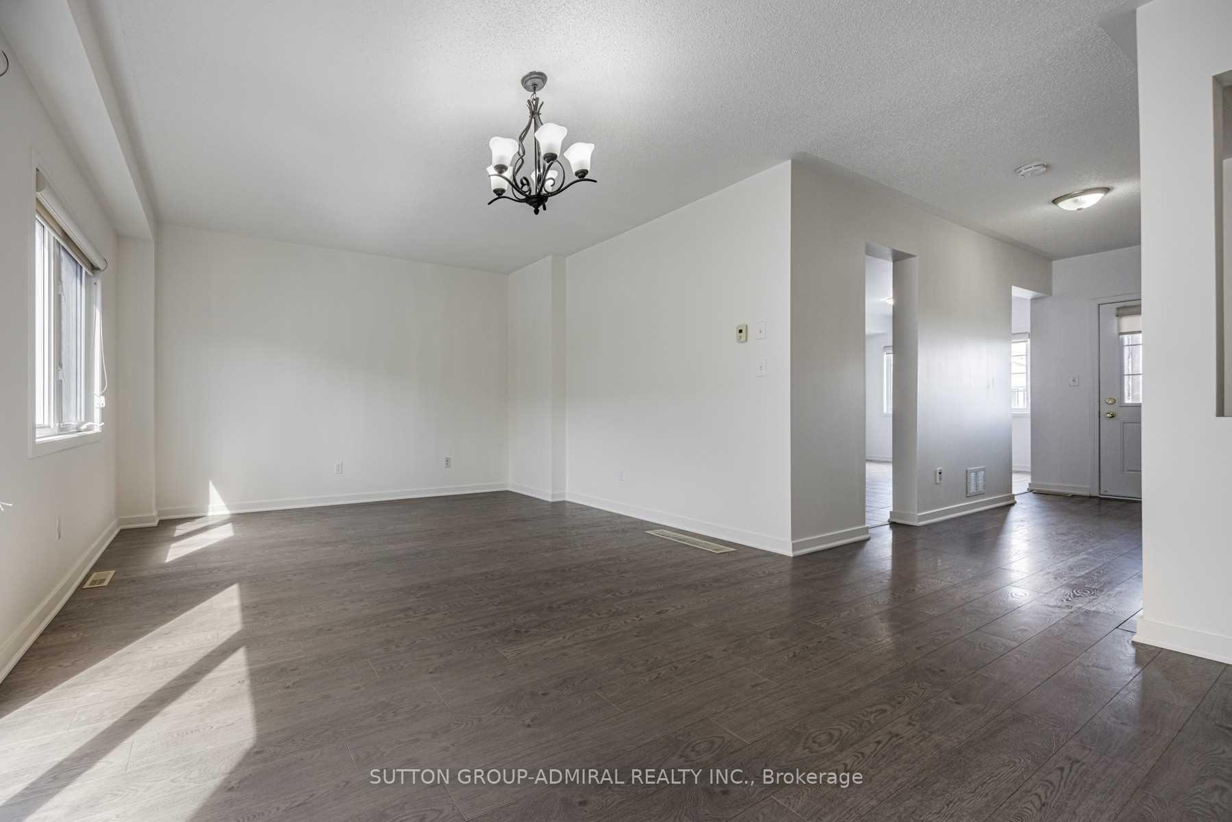 Photo 9 of Unit 35, 175 Stanley Street, Barrie, East Bayfield — HOMEH