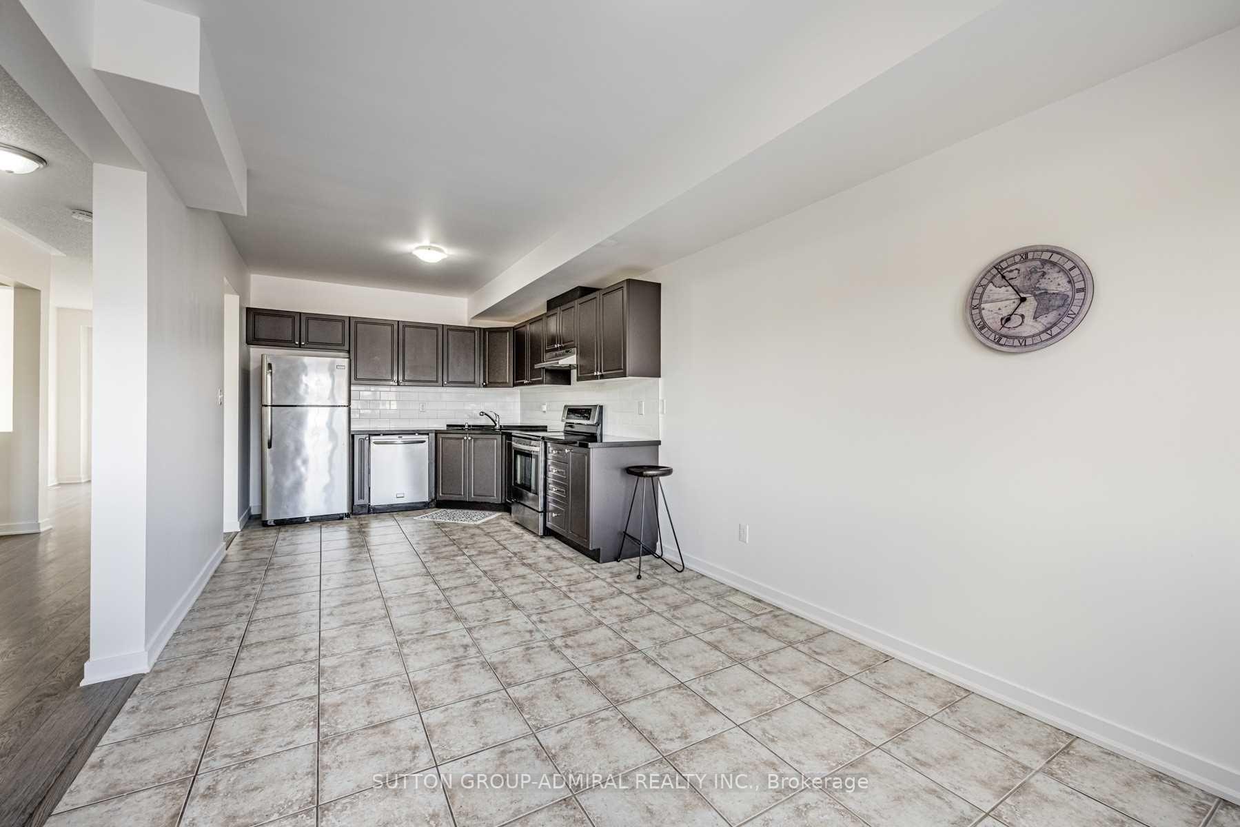 Photo 11 of Unit 35, 175 Stanley Street, Barrie, East Bayfield — HOMEH