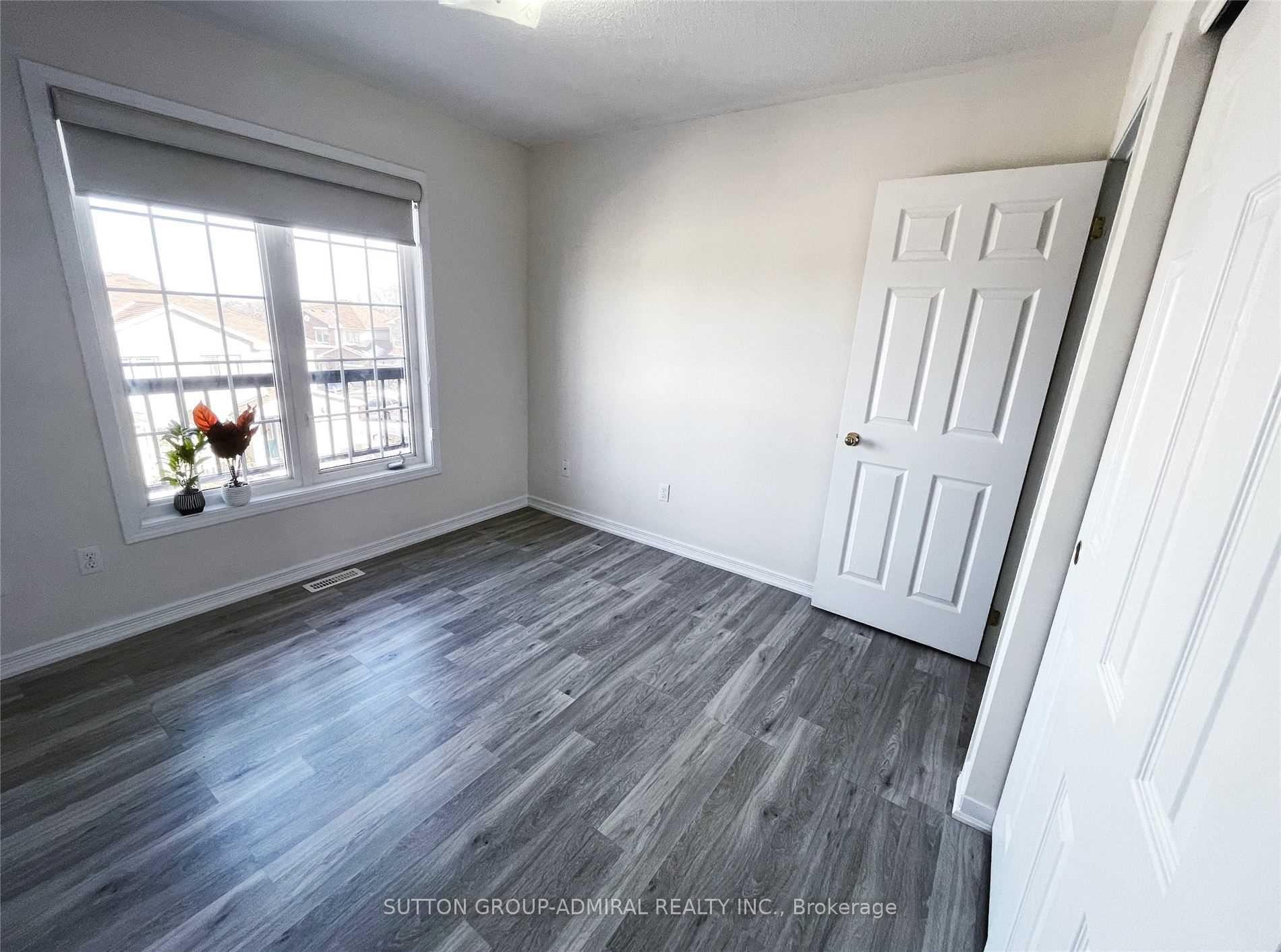 Photo 23 of Unit 35, 175 Stanley Street, Barrie, East Bayfield — HOMEH