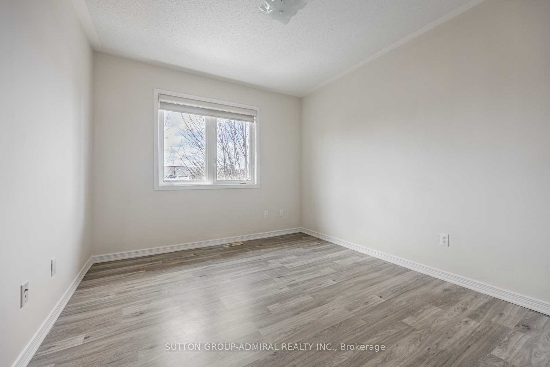 Photo 27 of Unit 35, 175 Stanley Street, Barrie, East Bayfield — HOMEH