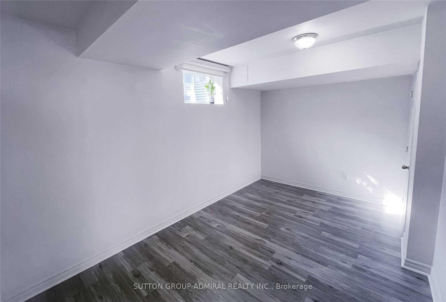 Photo 30 of Unit 35, 175 Stanley Street, Barrie, East Bayfield — HOMEH