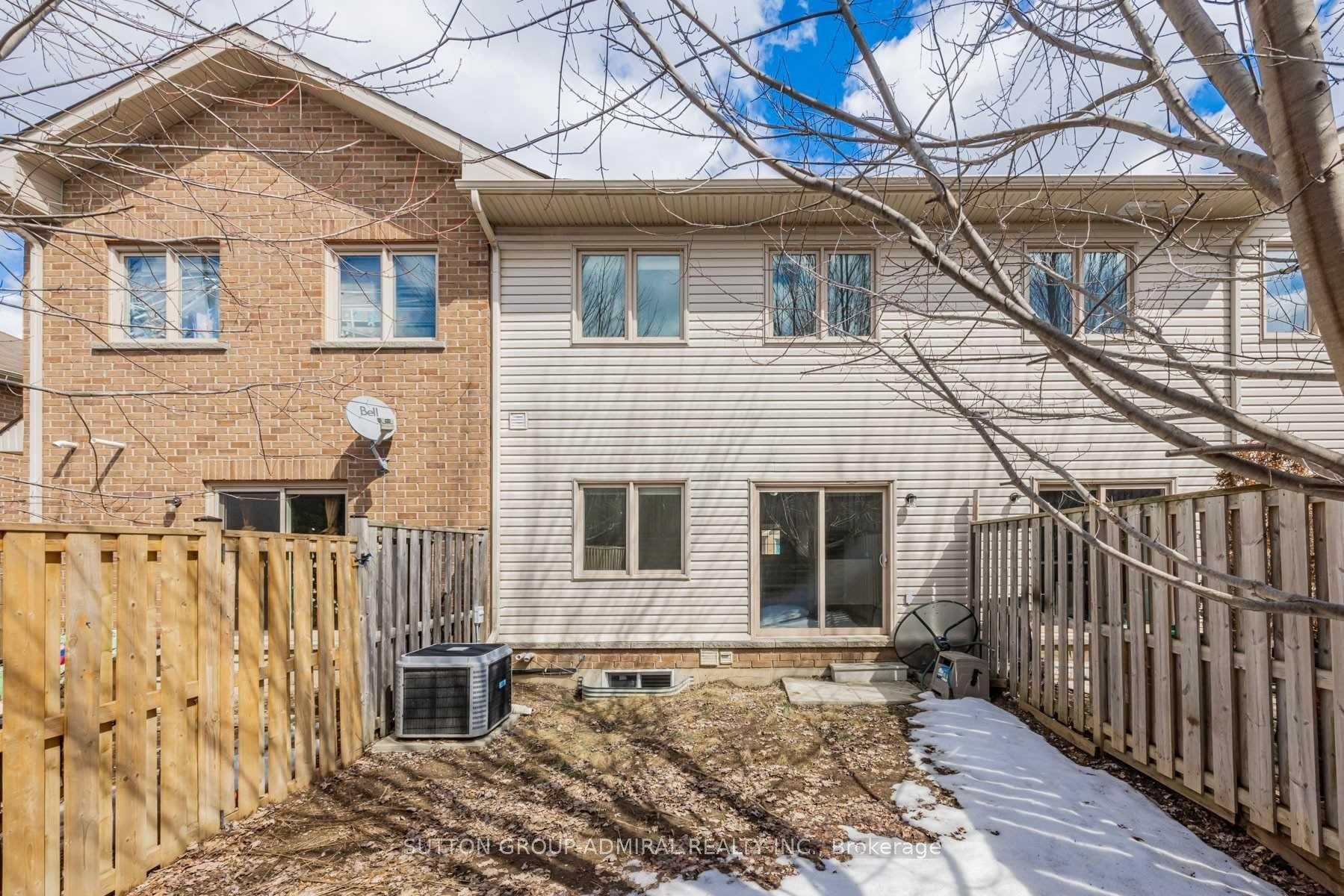 Photo 34 of Unit 35, 175 Stanley Street, Barrie, East Bayfield — HOMEH