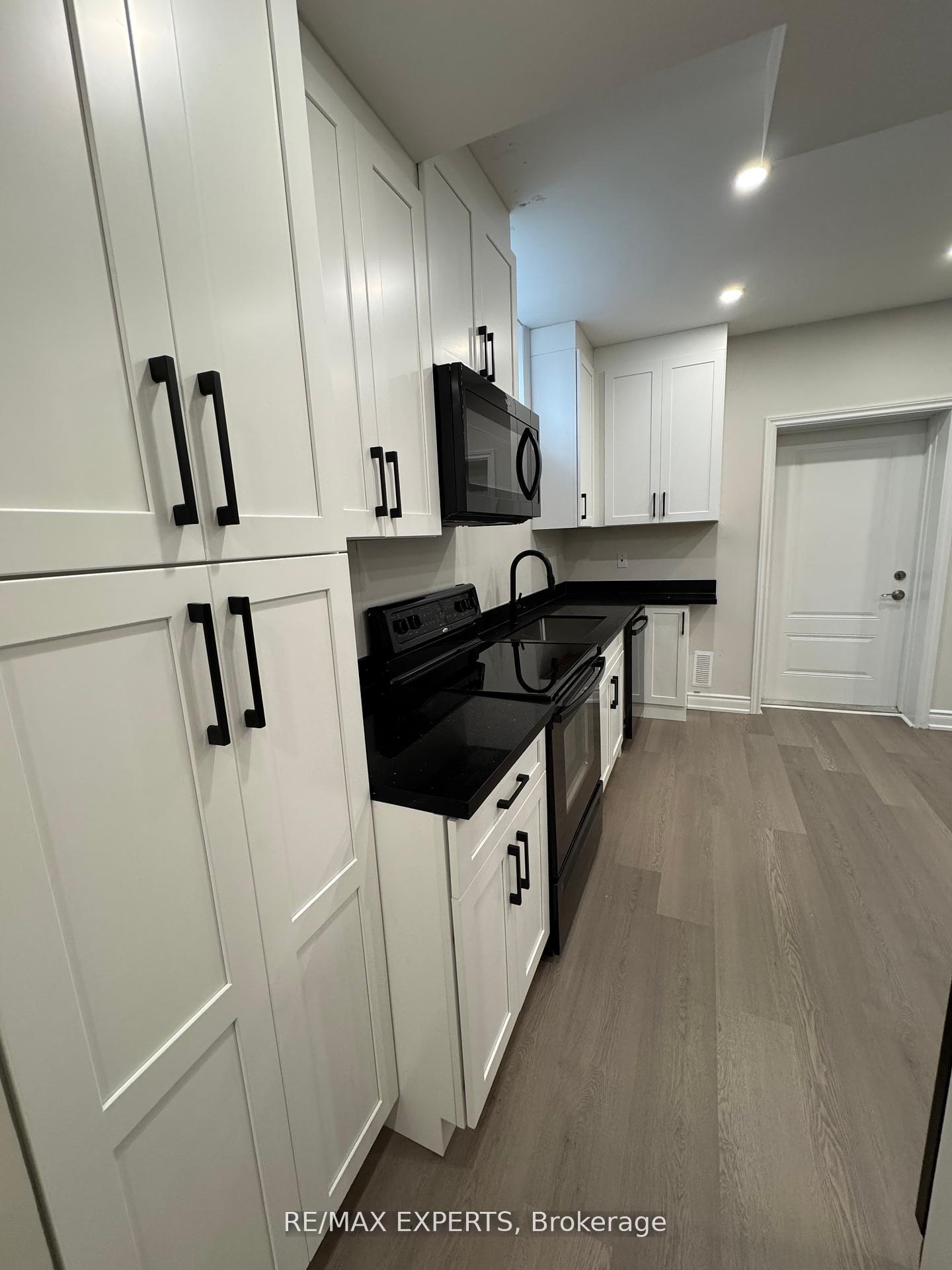 Photo 5 of Unit Bsmt, 8228 Healey Road, Caledon, Rural Caledon — HOMEH