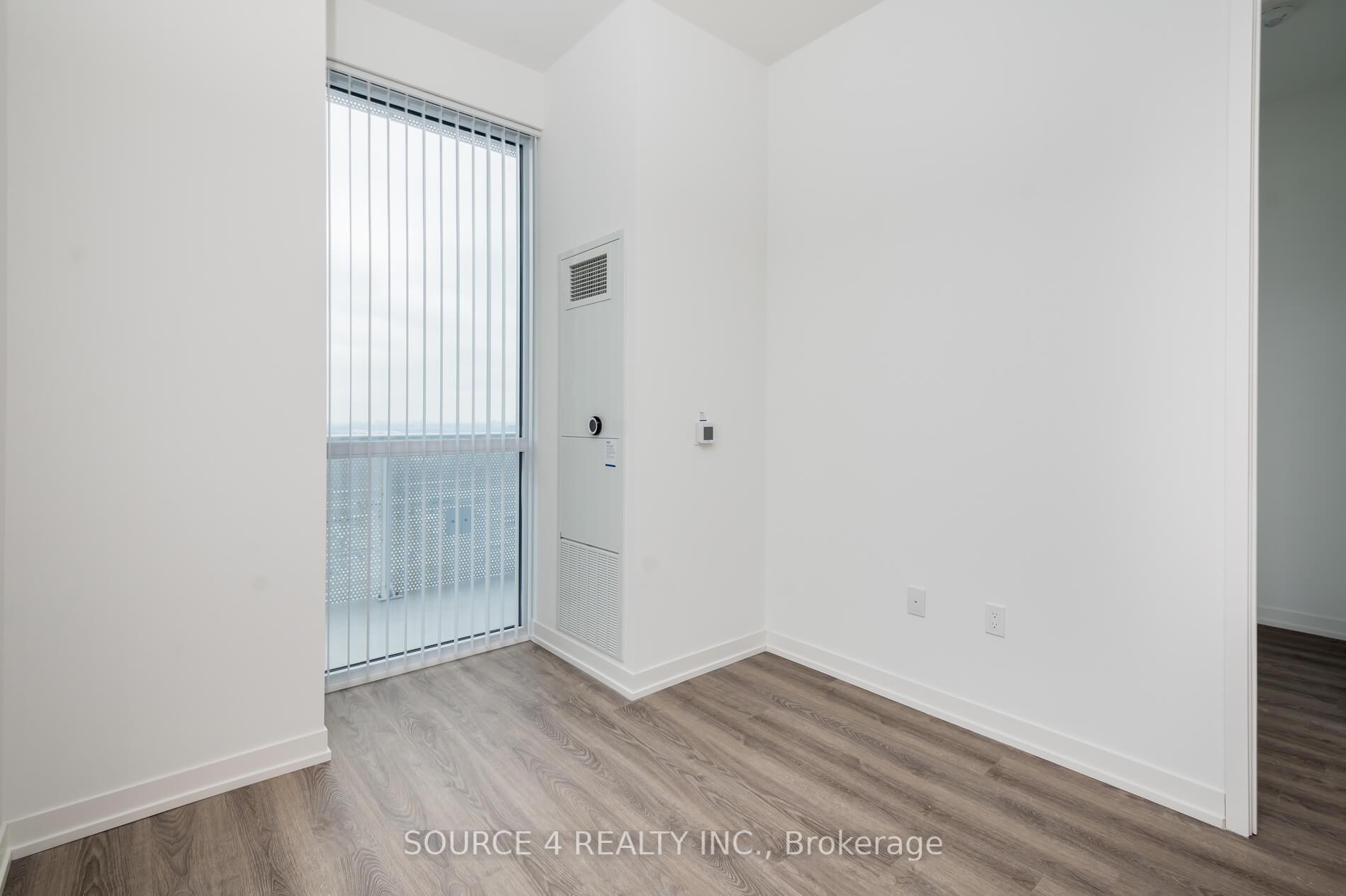 Photo 19 of Unit 3609, 8 Interchange Way, Vaughan, Vaughan Corporate Centre — HOMEH
