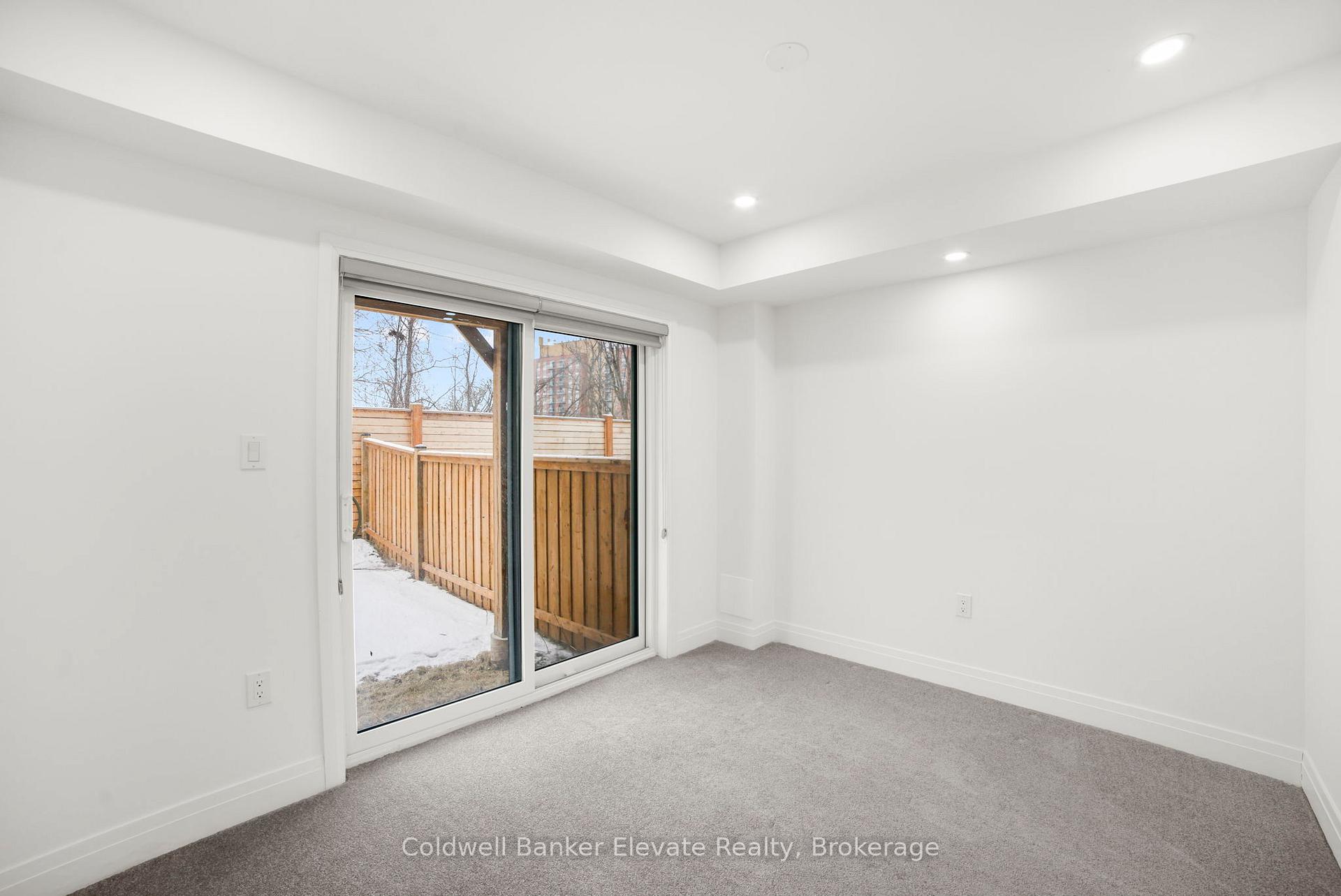 Photo 17 of 42 Windtree Way, Halton Hills, Georgetown — HOMEH