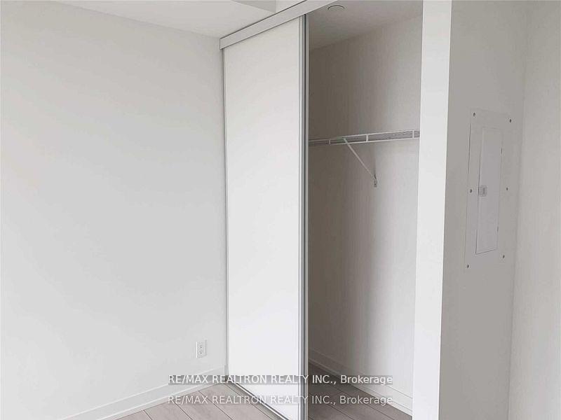 Photo 9 of Unit 706, 898 Portage Parkway, Vaughan, Vaughan Corporate Centre — HOMEH