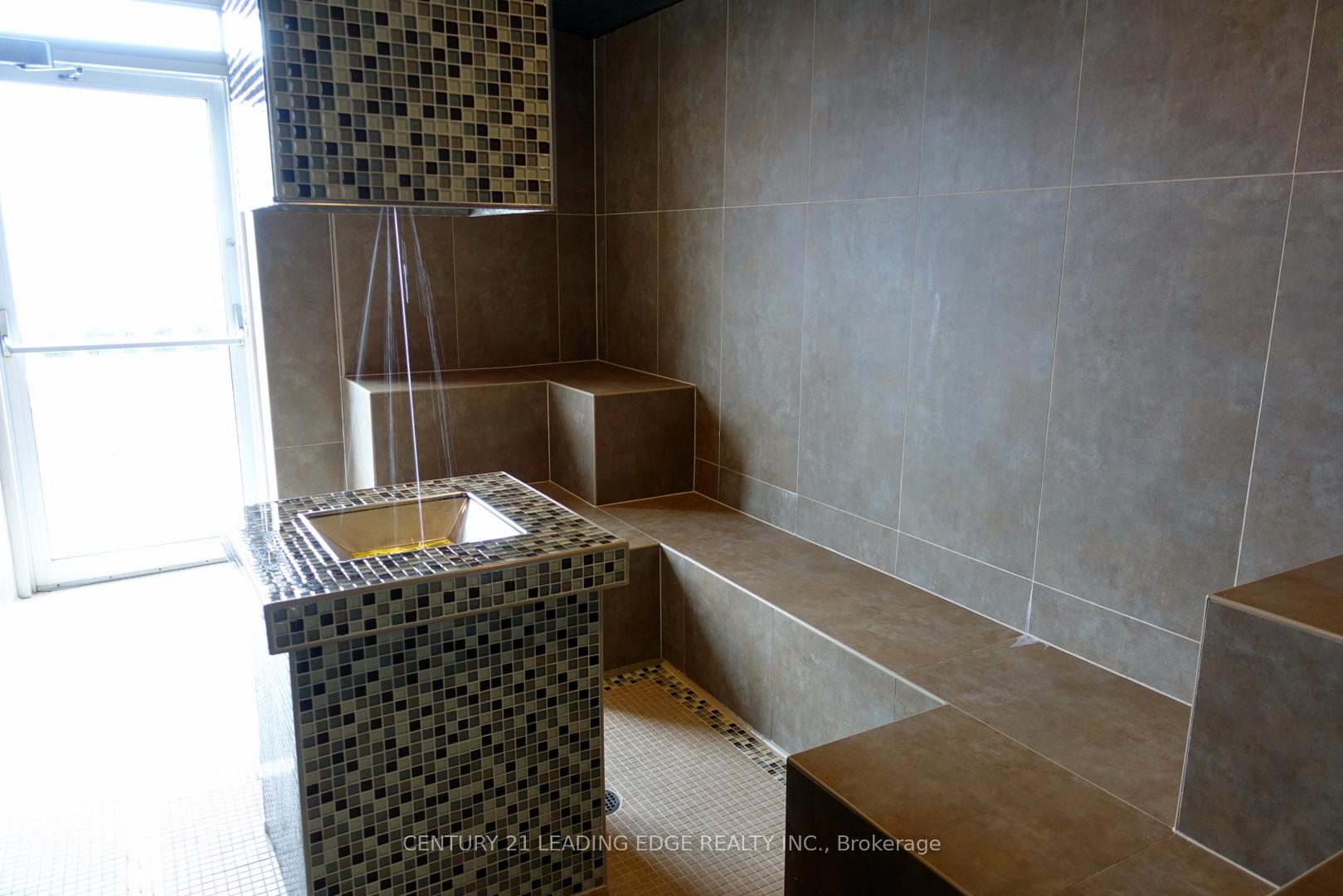 Photo 29 of Unit 911, 3018 Yonge Street, Toronto, Lawrence Park South — HOMEH