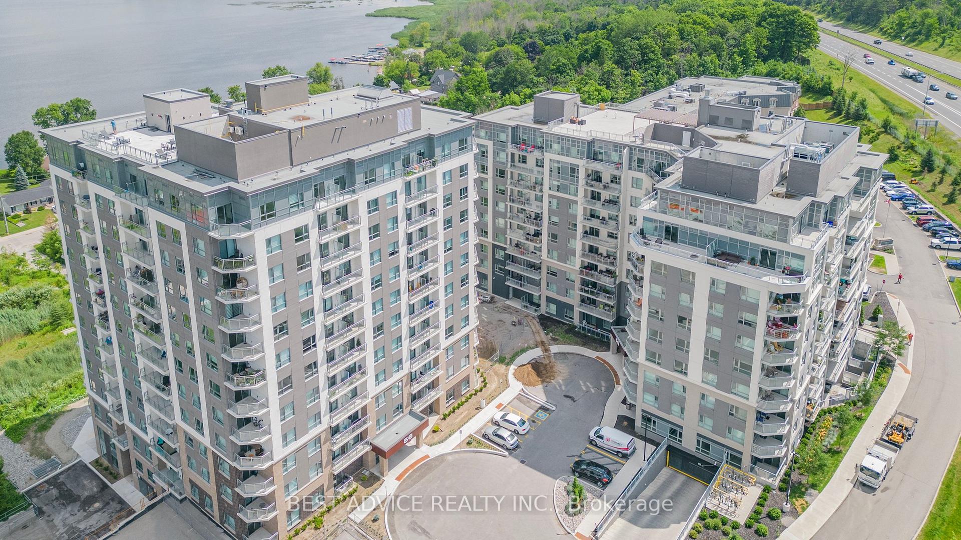 Photo 2 of Unit 817, 58 Lakeside Terrace, Barrie, Little Lake — HOMEH