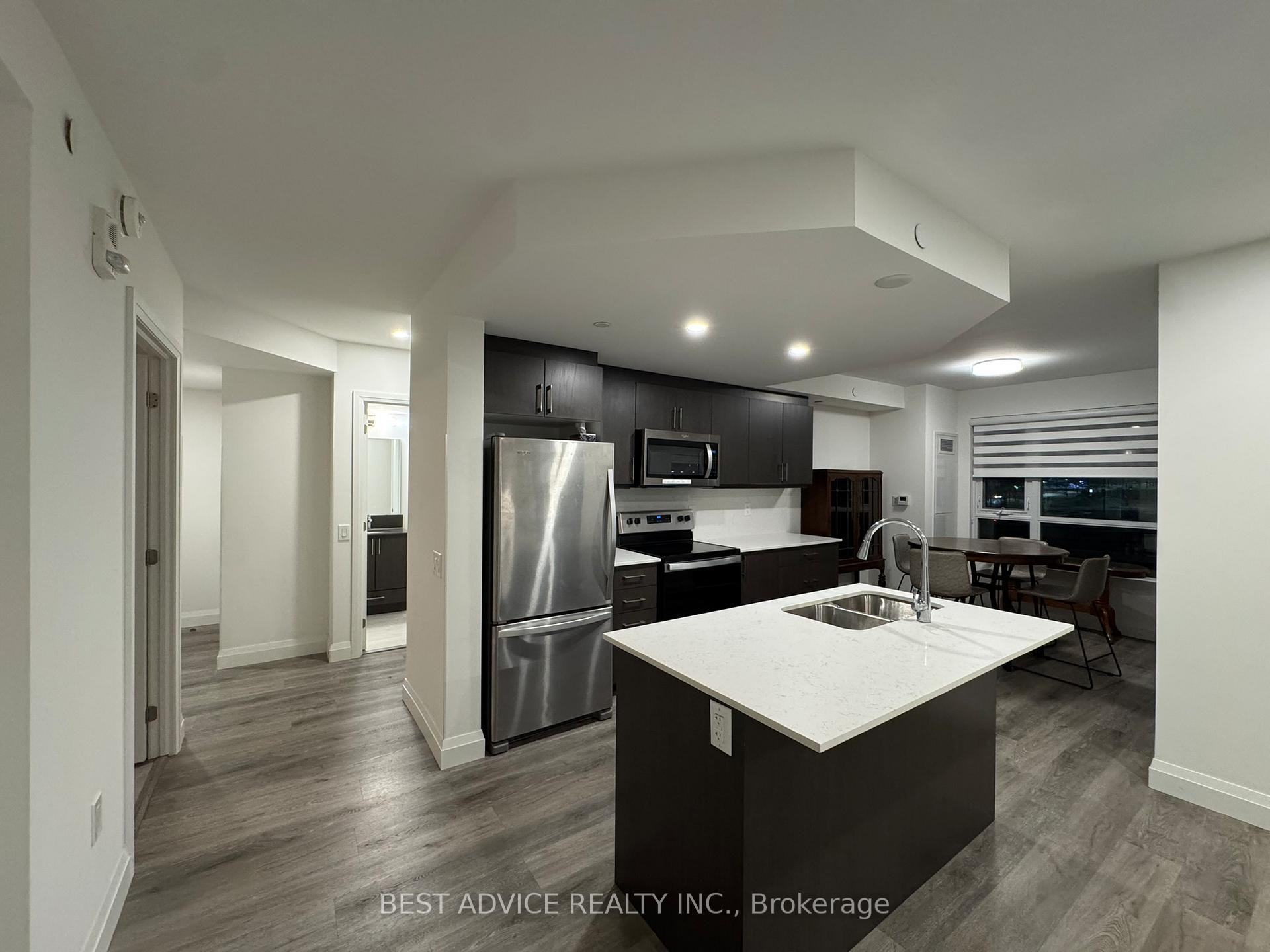 Photo 27 of Unit 817, 58 Lakeside Terrace, Barrie, Little Lake — HOMEH