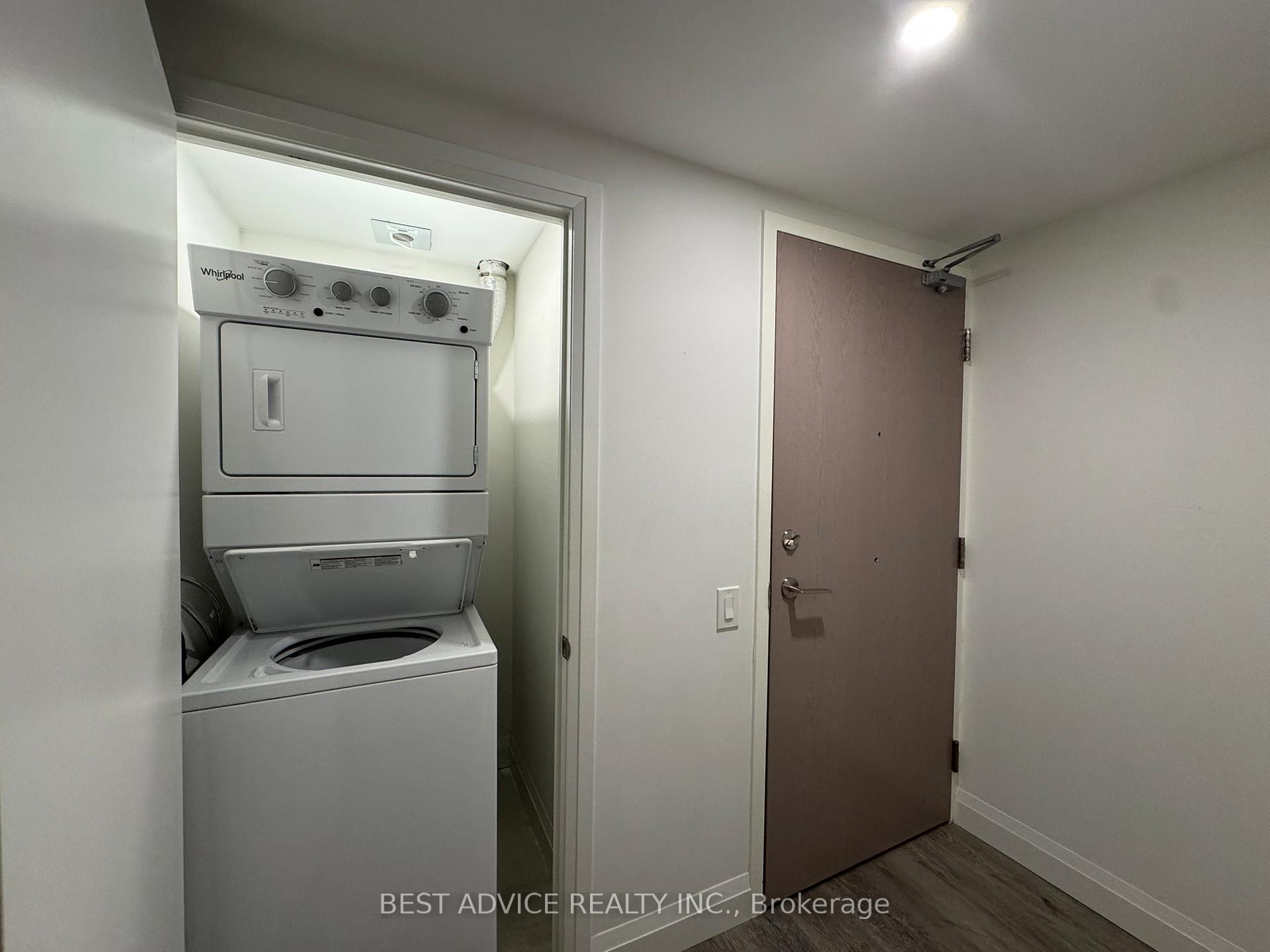 Photo 18 of Unit 817, 58 Lakeside Terrace, Barrie, Little Lake — HOMEH