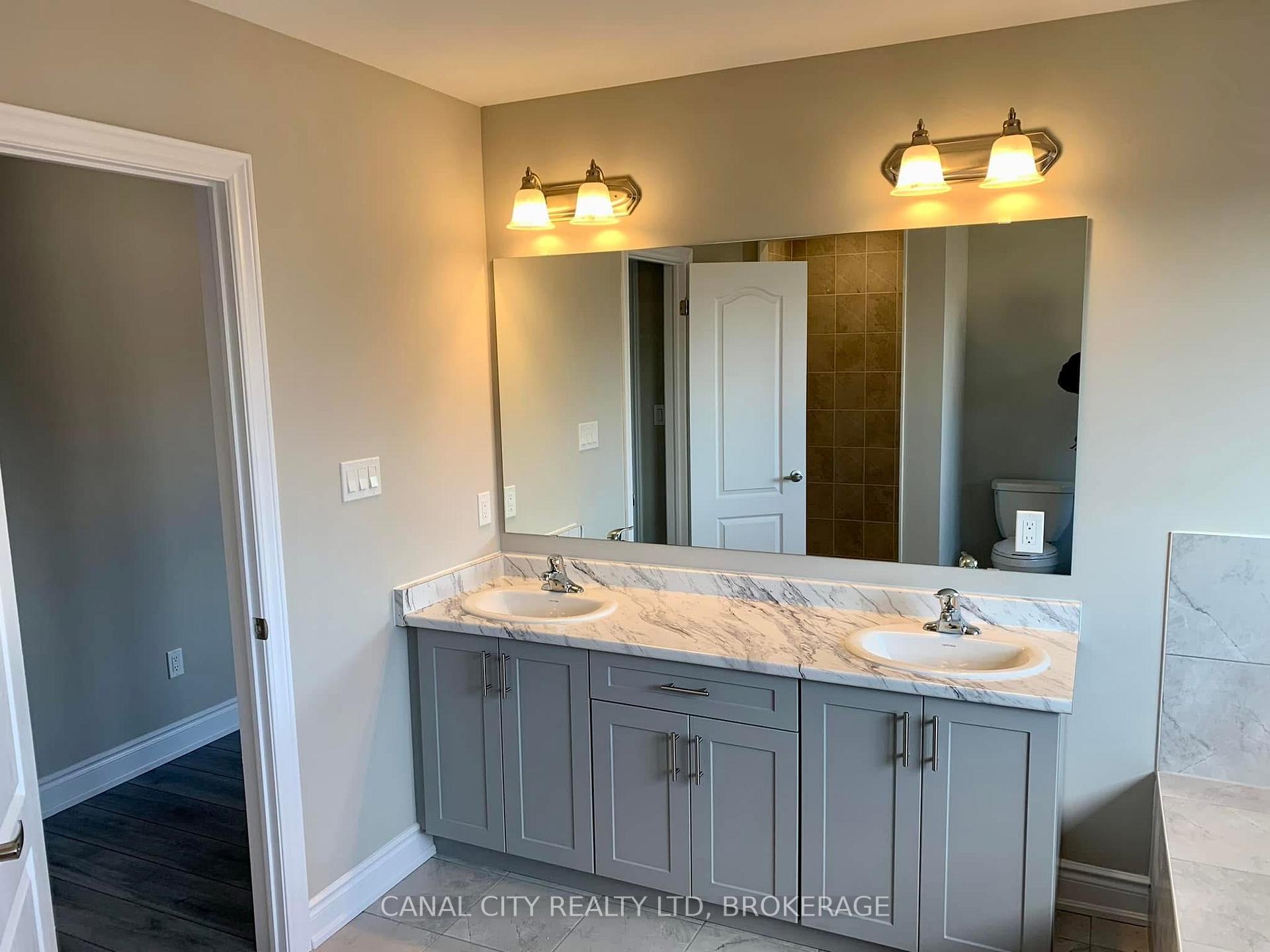 Photo 18 of 10 Venture Way, Thorold, Rolling Meadows — HOMEH