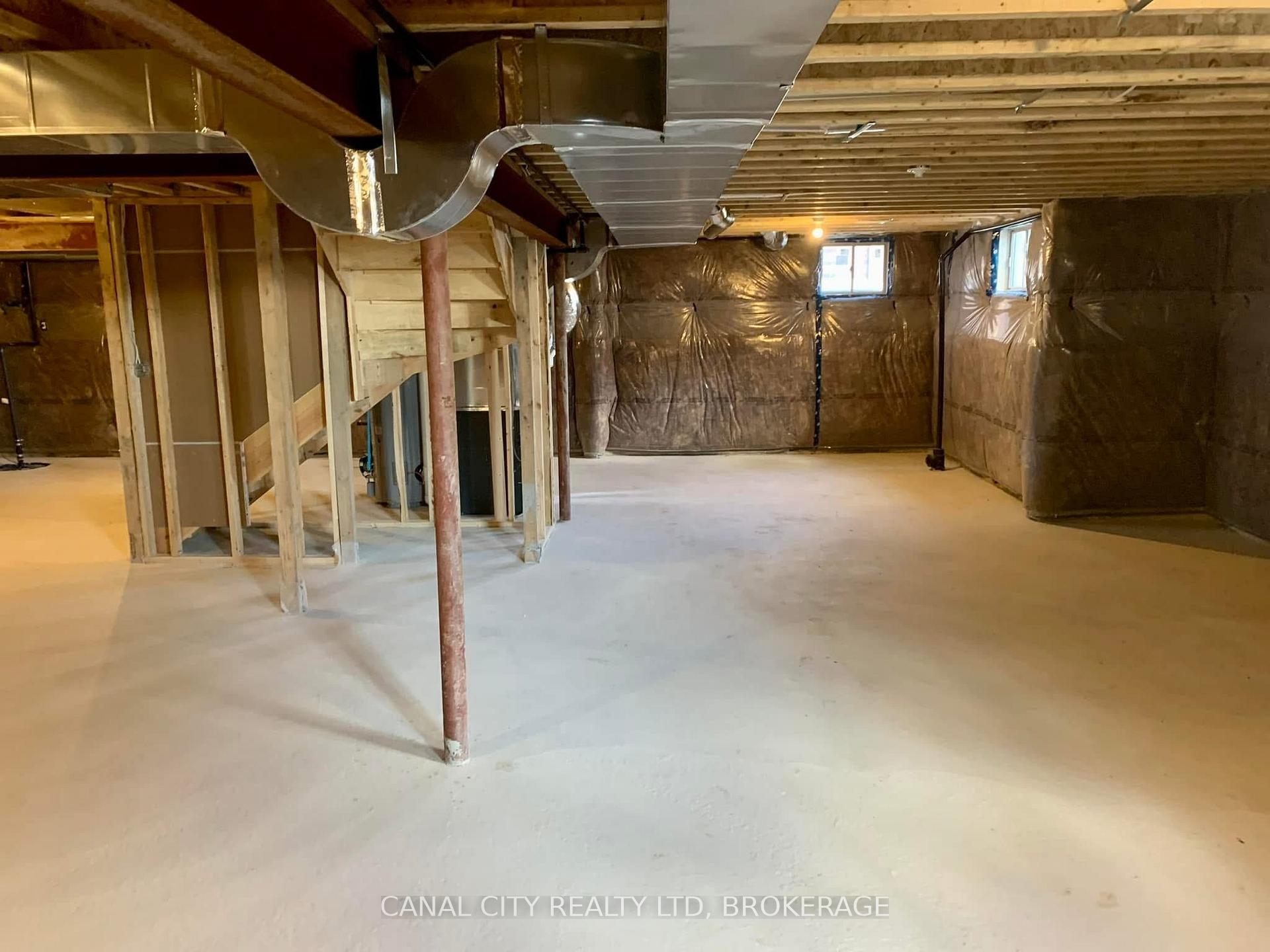 Photo 23 of 10 Venture Way, Thorold, Rolling Meadows — HOMEH