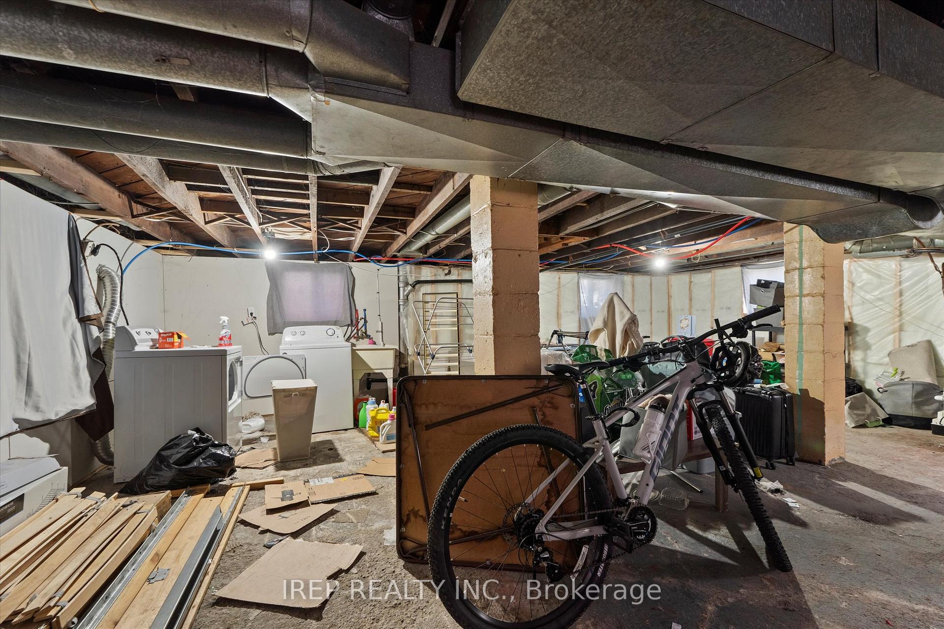 Photo 19 of 394 Crawford Avenue, Windsor — HOMEH