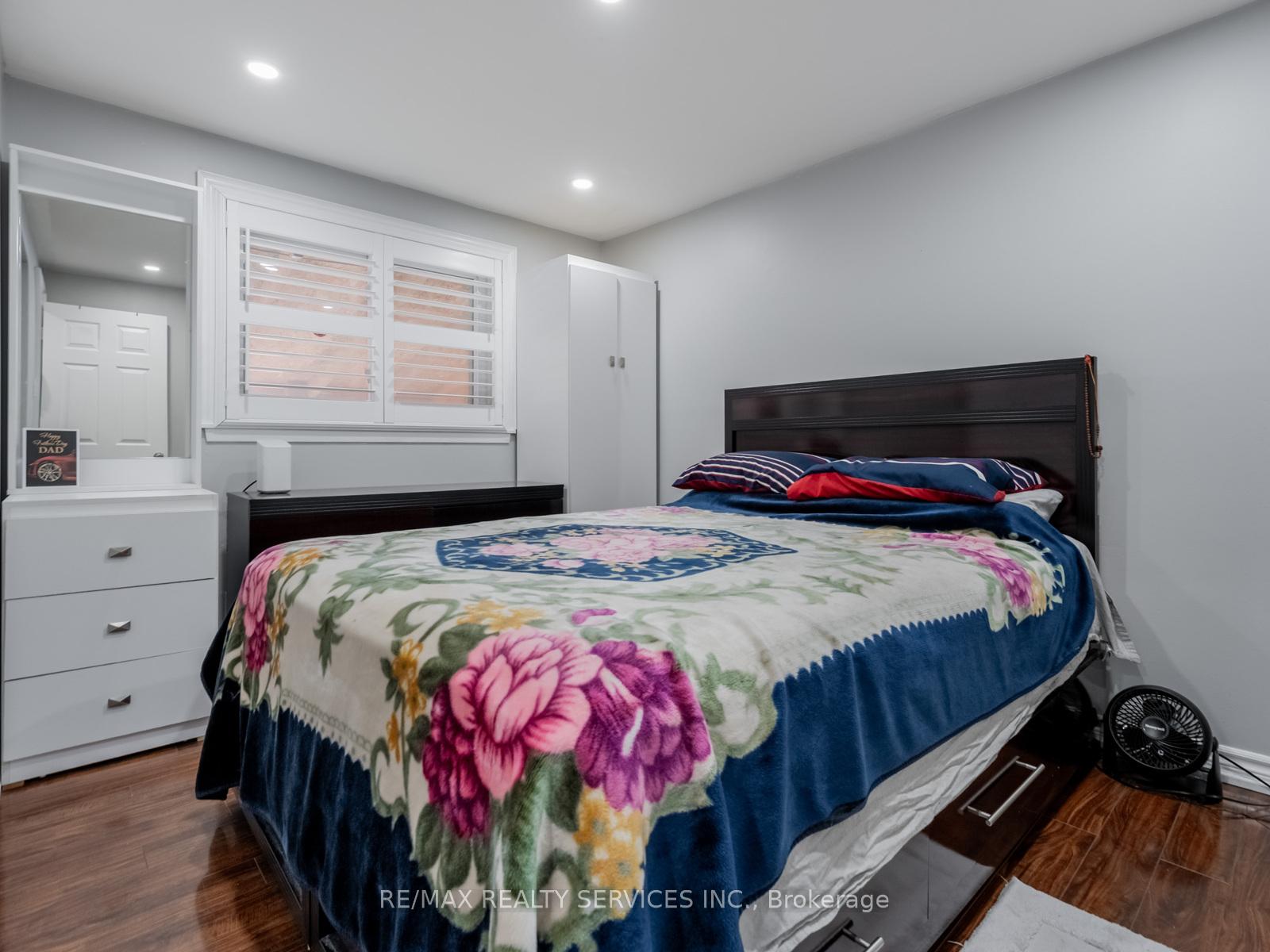 Photo 10 of 14 Belmont Drive, Brampton, Avondale — HOMEH
