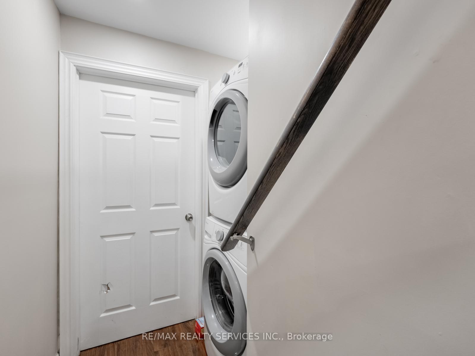Photo 14 of 14 Belmont Drive, Brampton, Avondale — HOMEH