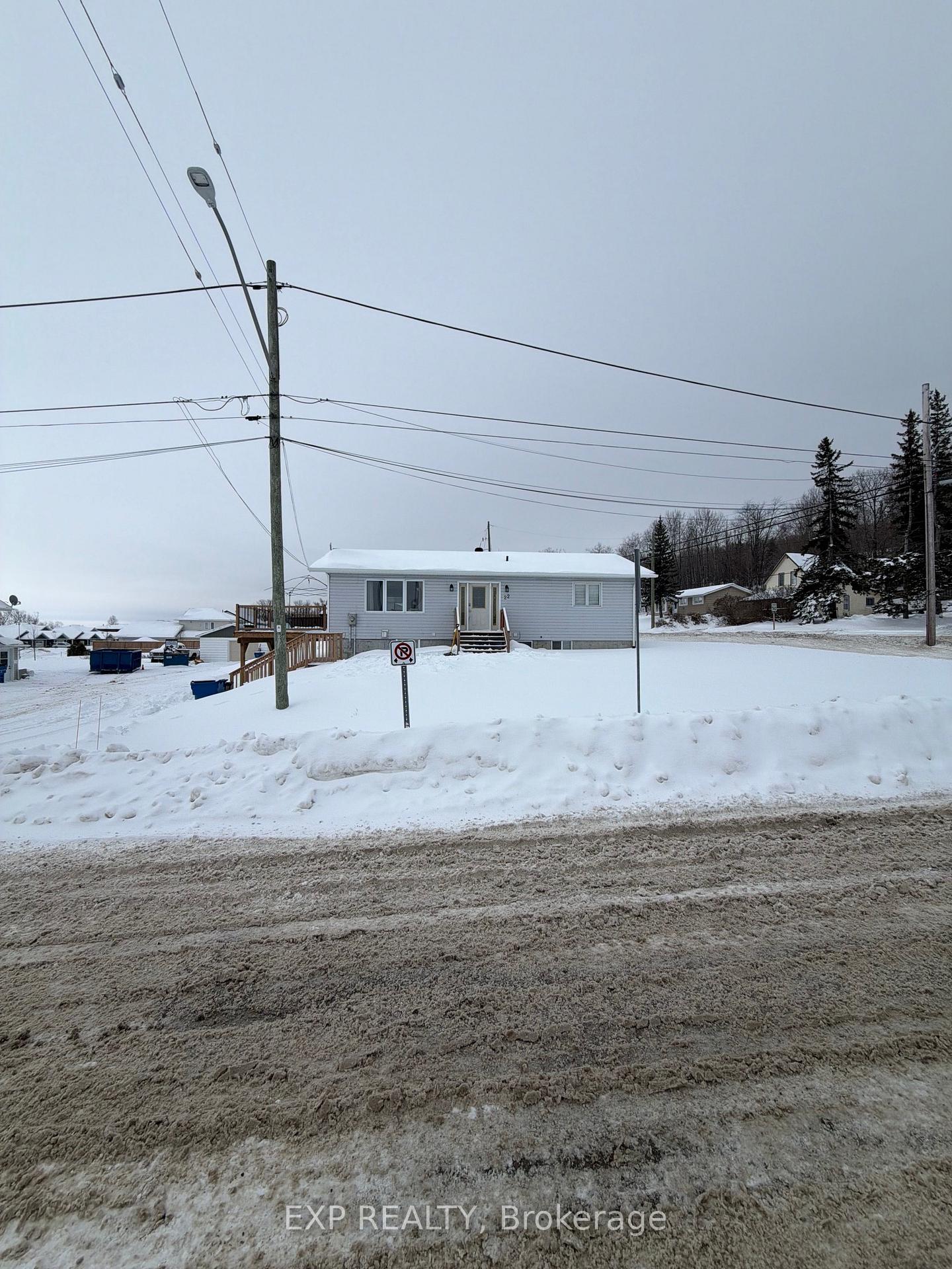 Photo 16 of 22 Beach Boulevard, Temiskaming Shores, New Liskeard — HOMEH