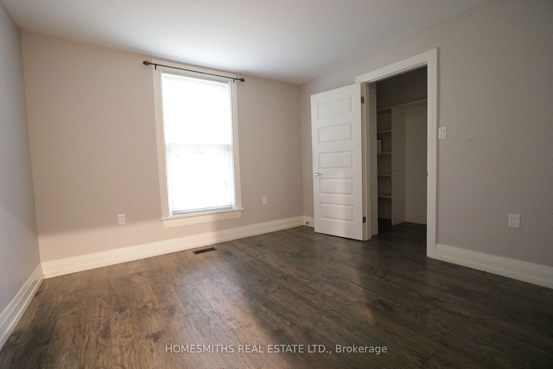 Photo 16 of 49 Centre Street, Clarington, Bowmanville — HOMEH