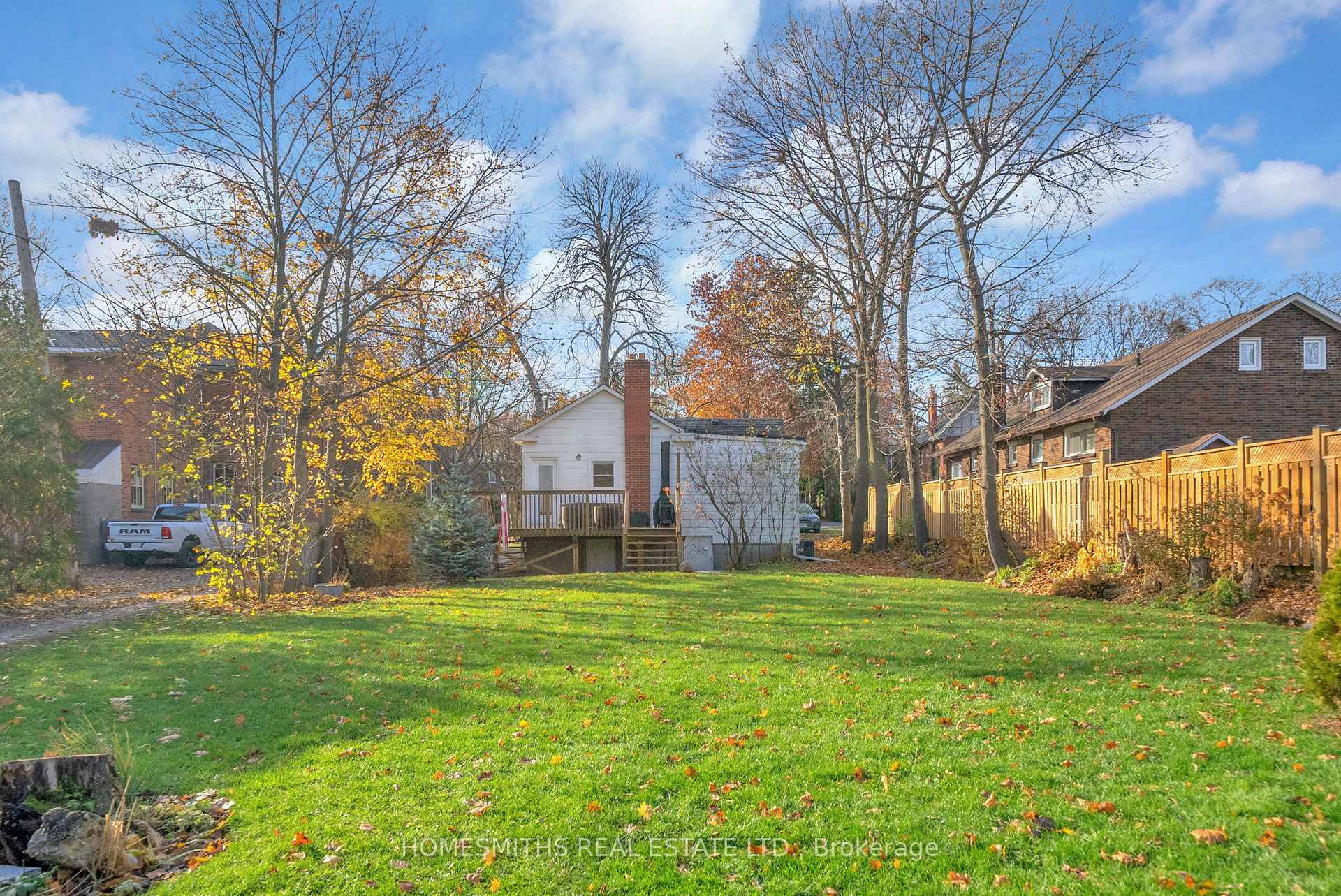Photo 25 of 49 Centre Street, Clarington, Bowmanville — HOMEH