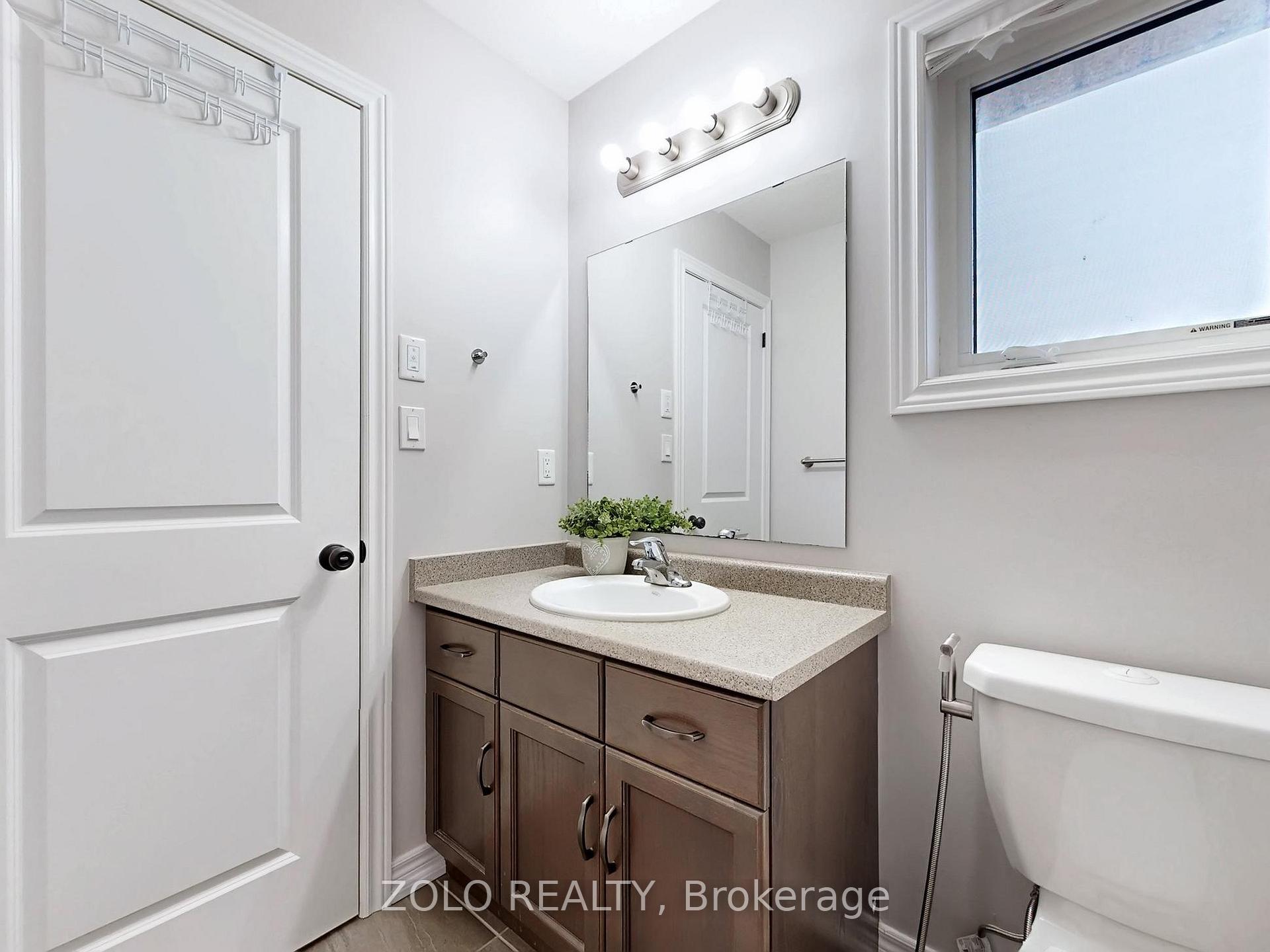 Photo 13 of 33 Marshall Drive, Guelph, Grange Road — HOMEH