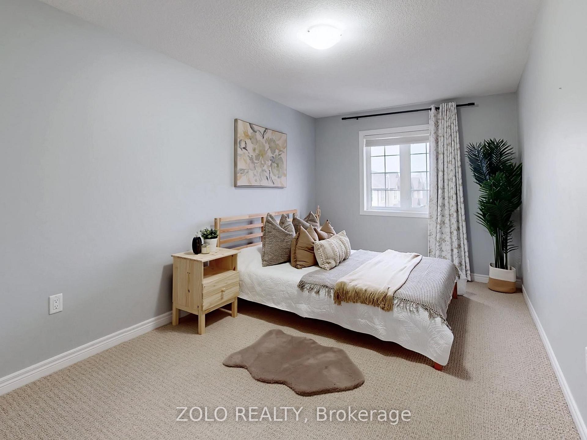 Photo 6 of 33 Marshall Drive, Guelph, Grange Road — HOMEH
