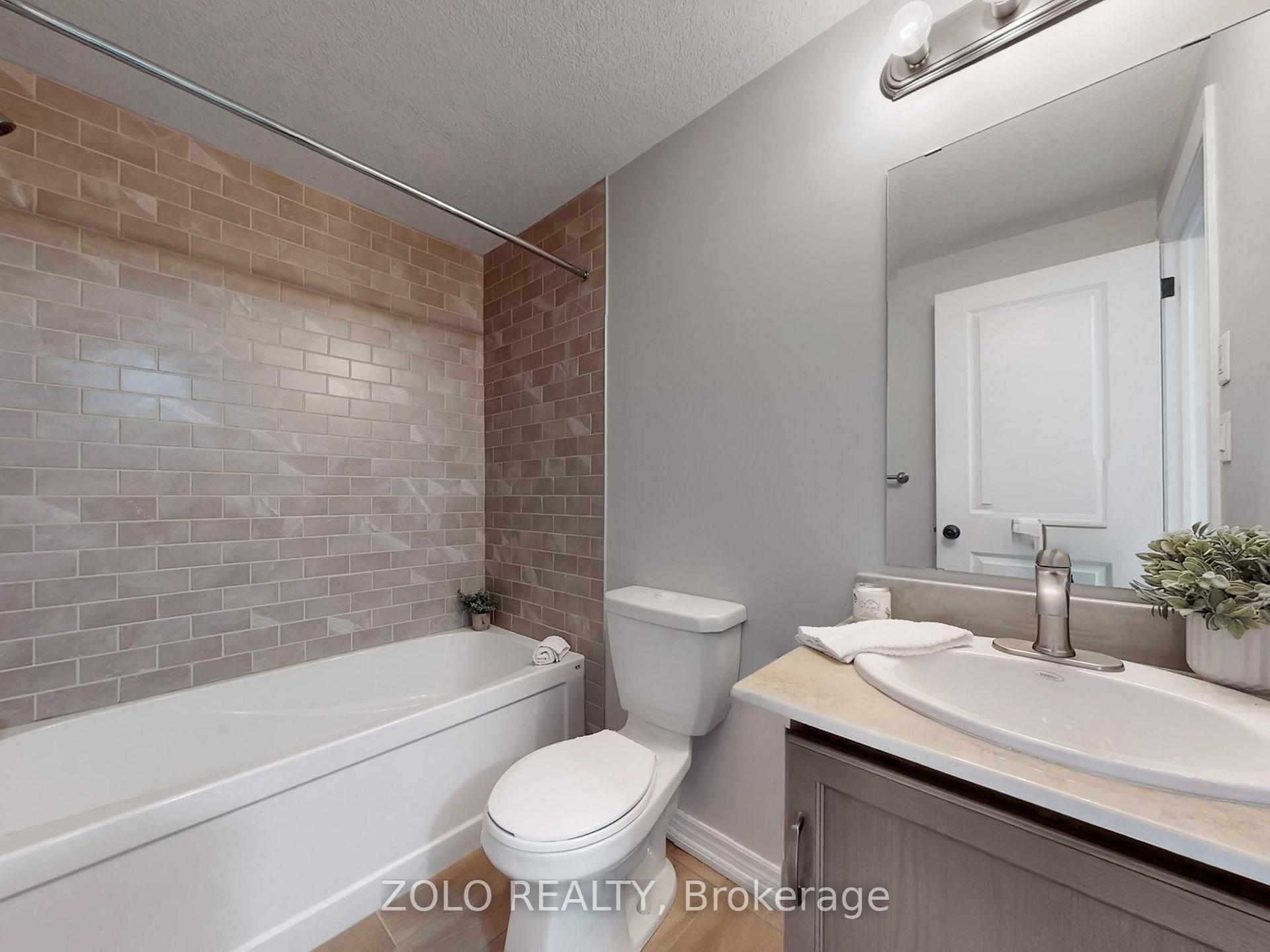 Photo 9 of 33 Marshall Drive, Guelph, Grange Road — HOMEH
