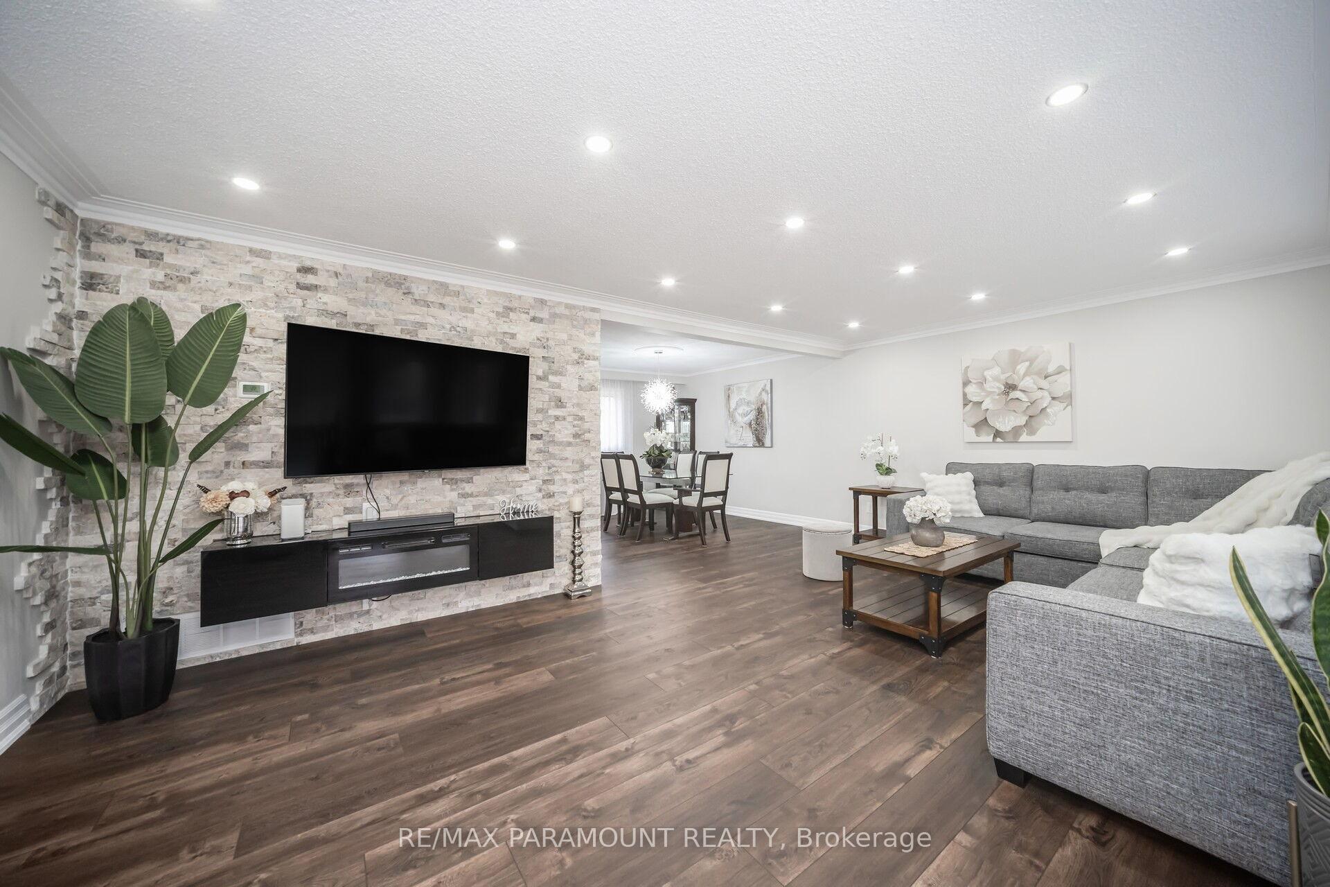 Photo 48 of 7 Walker Road E, Caledon, Caledon East — HOMEH