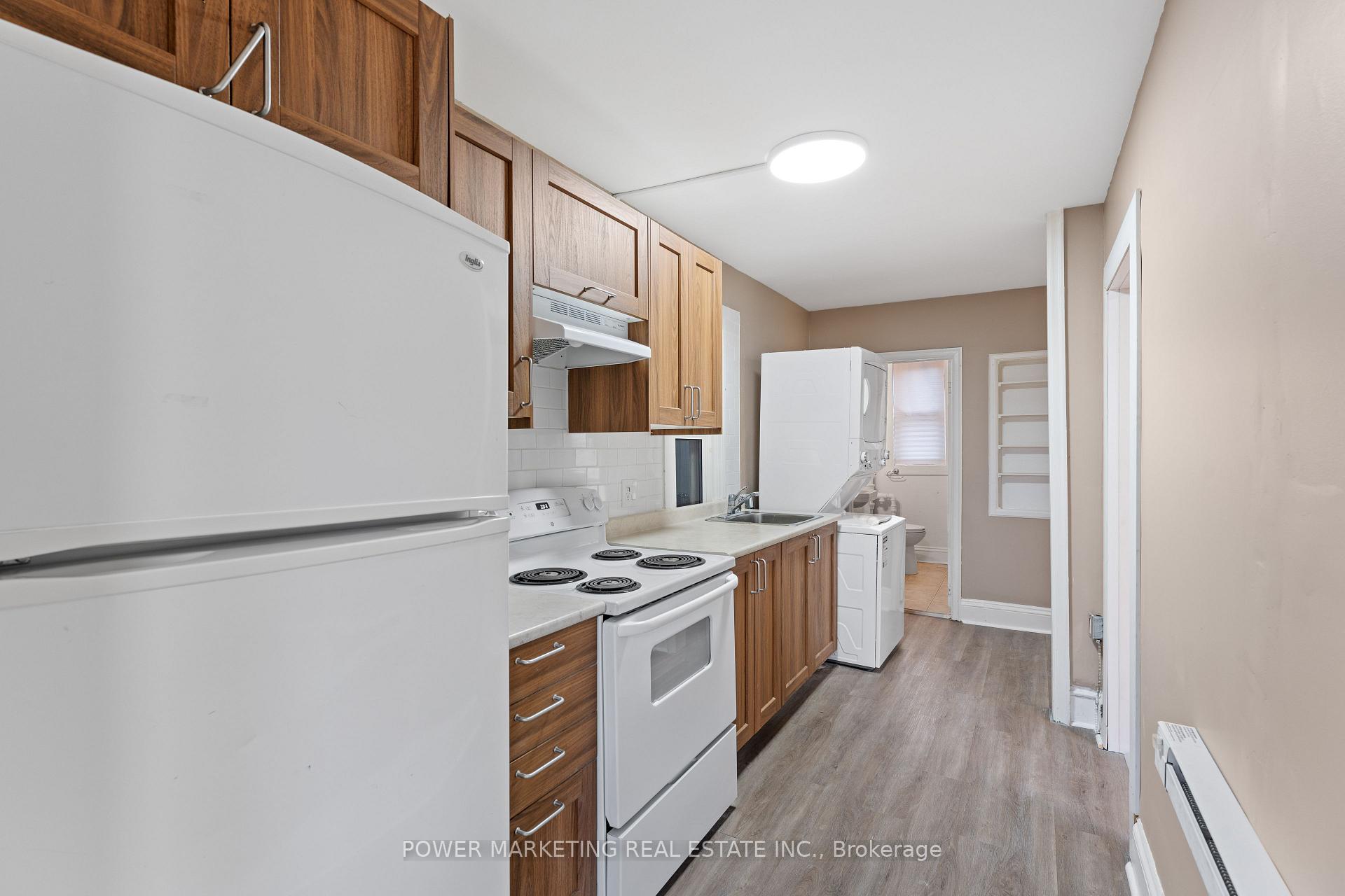 Photo 4 of Unit A&B, 684 Bronson Avenue, Ottawa, West Centre Town — HOMEH